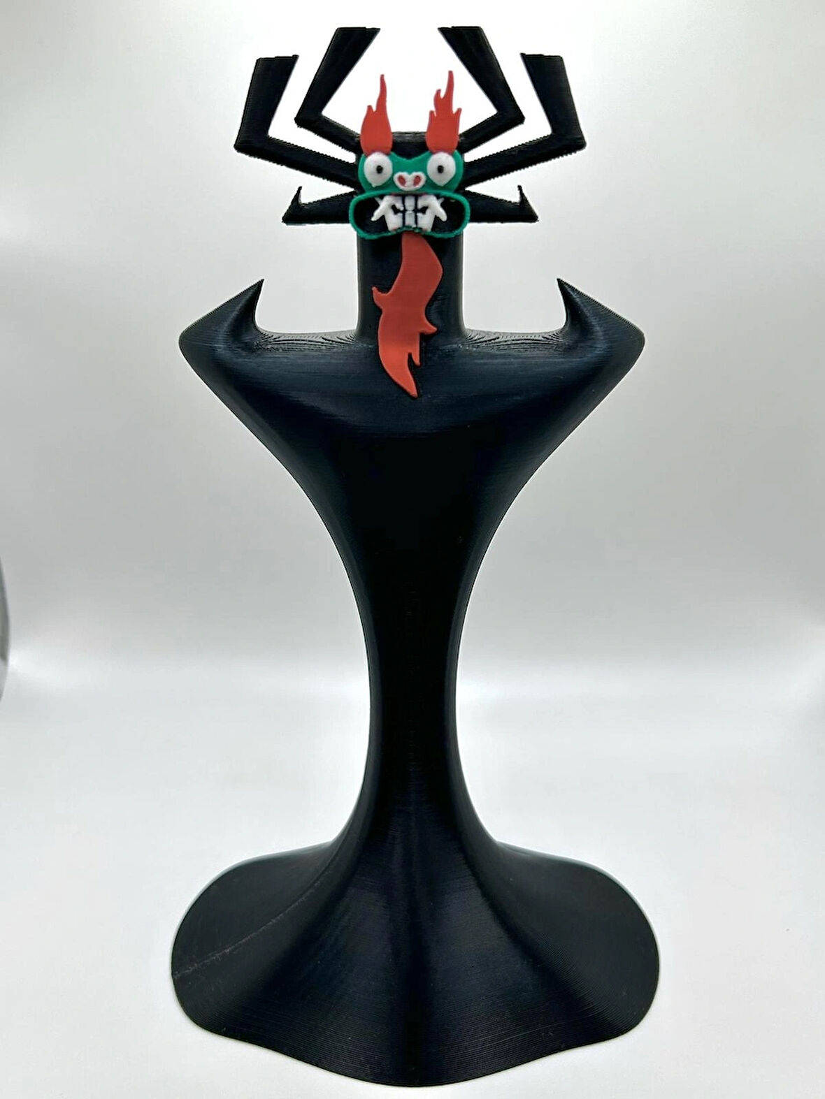 Samurai Jack - Aku Figürü (20 cm)