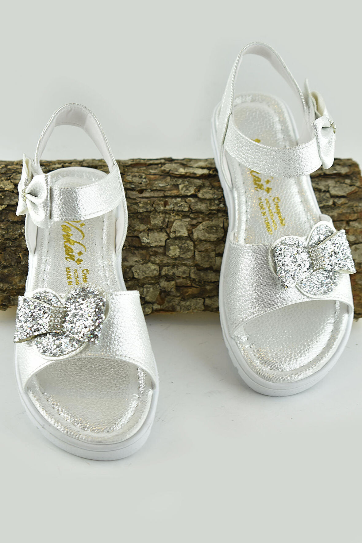 607e Ortopedik Taban Kız Çocuk Sandalet Terlik Düğün Abiye Gündelik Varkan