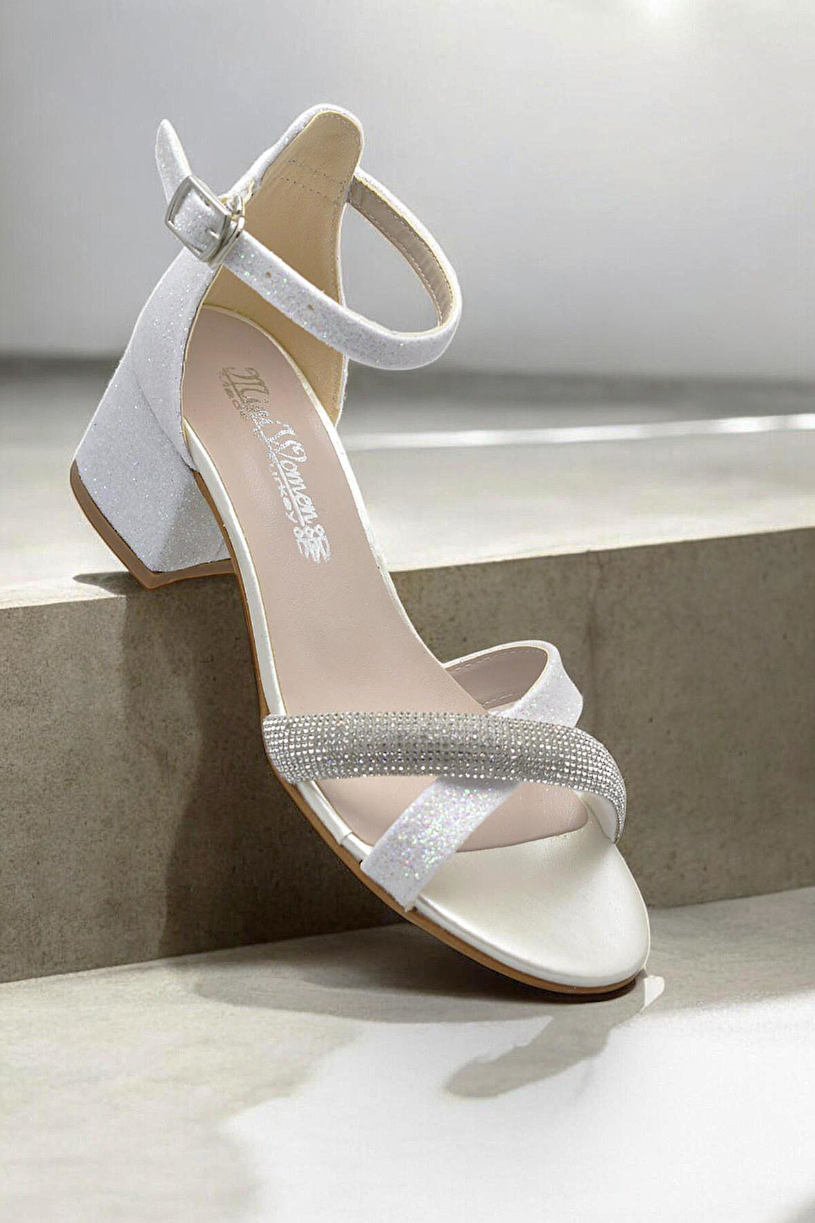 351 Abiye Kız Çocuk Topuklu Ayakkabı Taşlı Açık Kız Çocuk Nişan Abiye Ayakkabısı