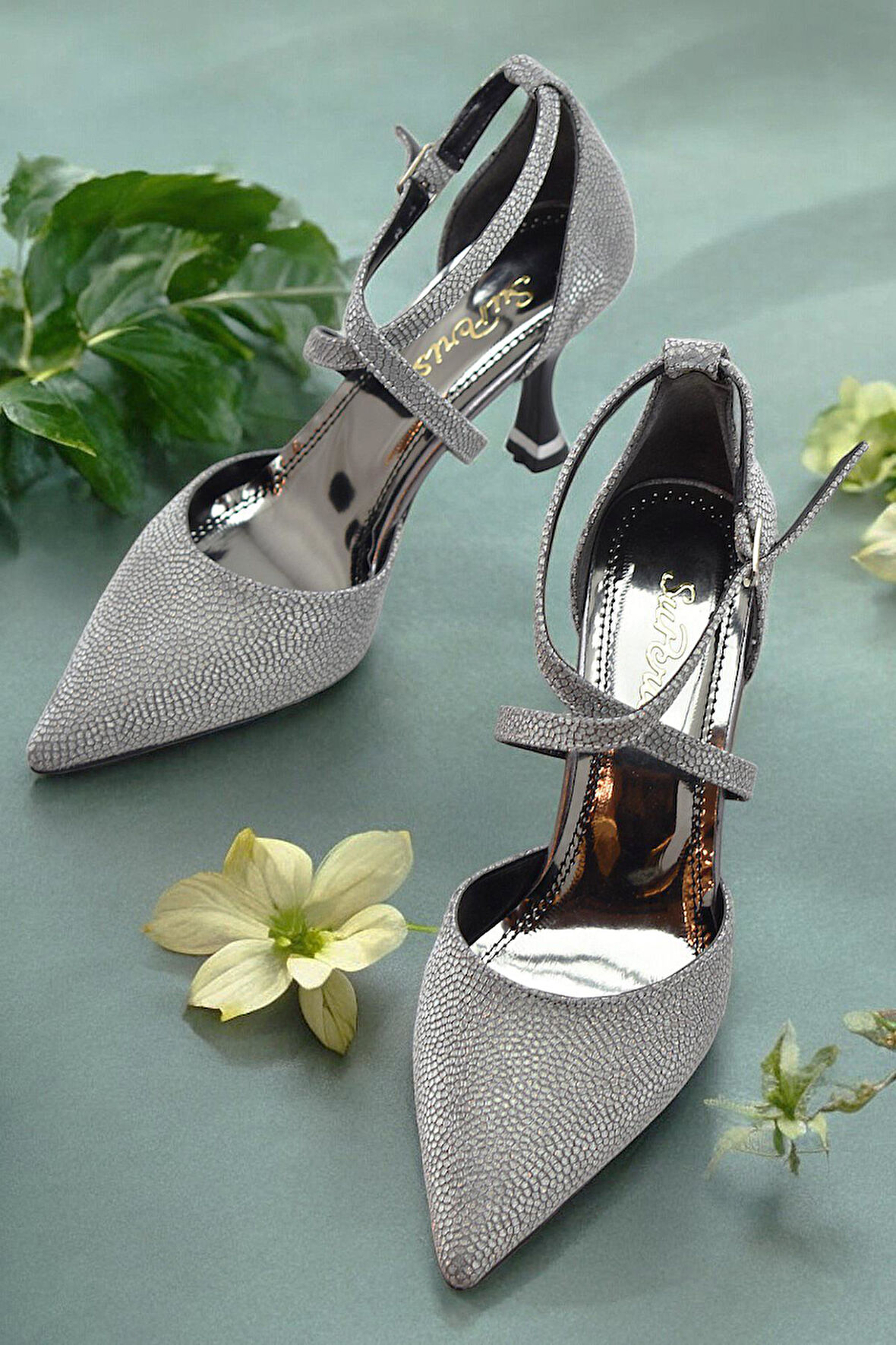 9825 Kadın Topuklu Ayakkabı 8 cm Abiye Düğün Nişan Kına Gecesi Ayakkabısı