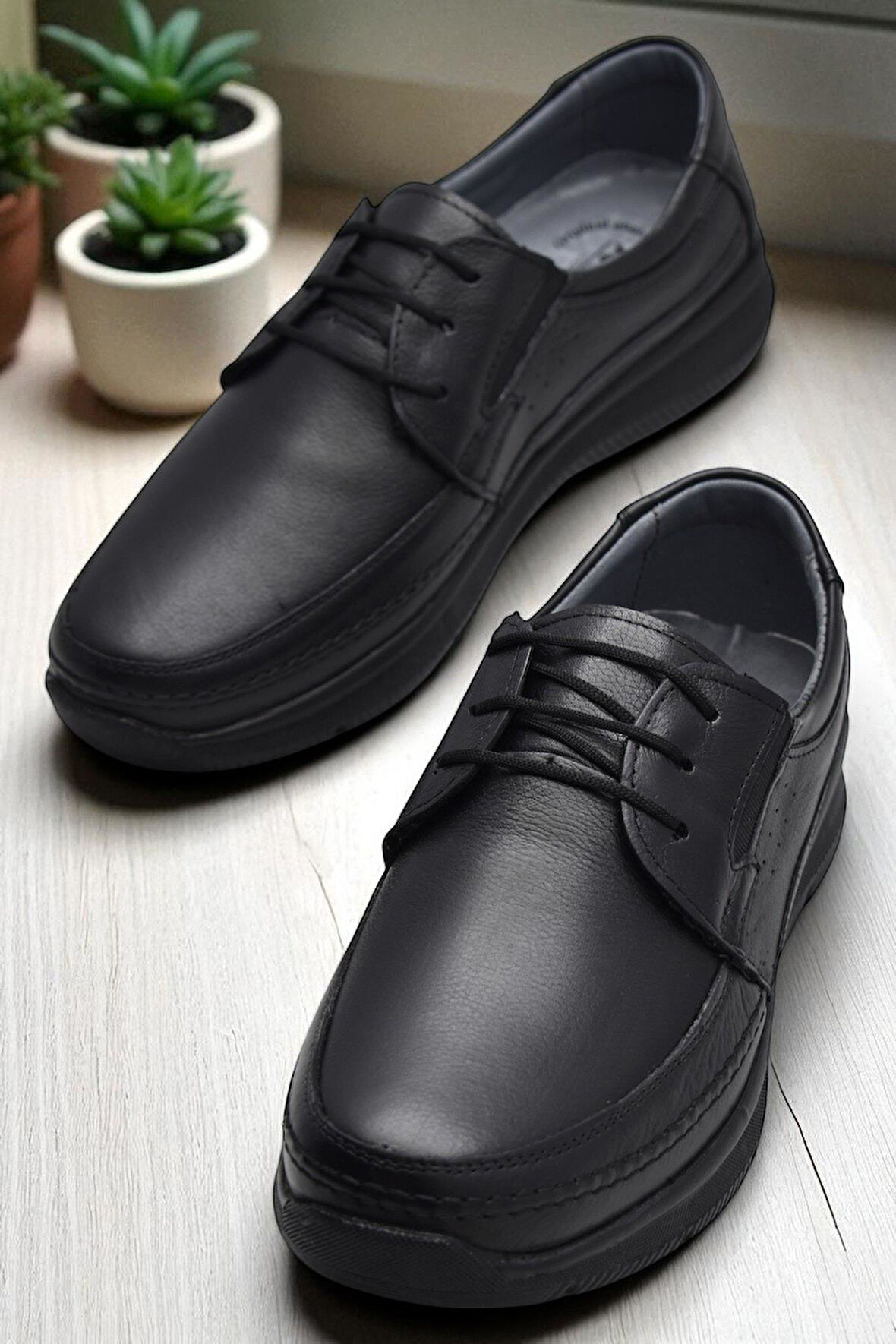 5884 Ortopedik Taban Siyah Hakiki Deri Erkek Ayakkabı Mevsimlik