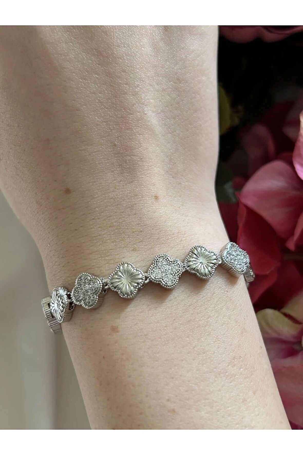 Pembe Zirkon Detaylı Bileklik