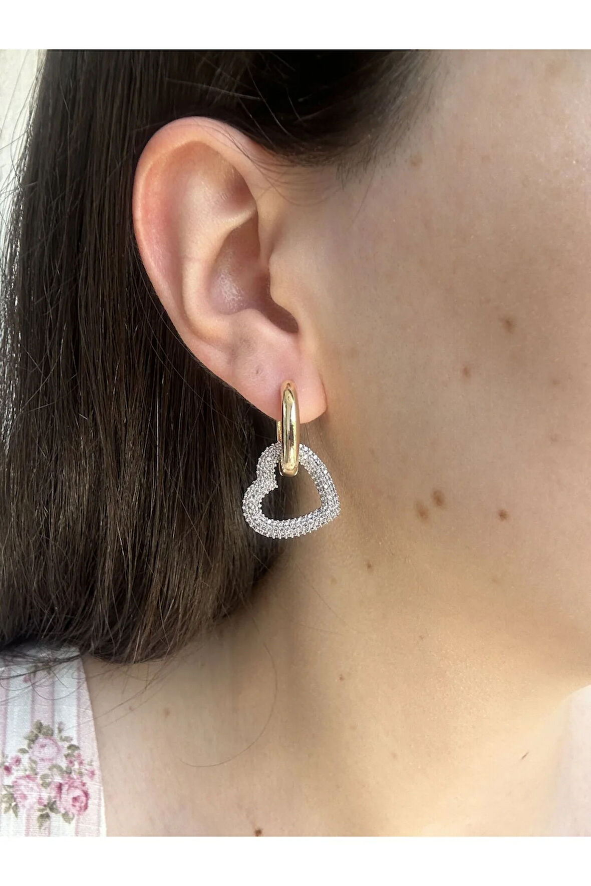 Taşlı Kalp Halka Küpe