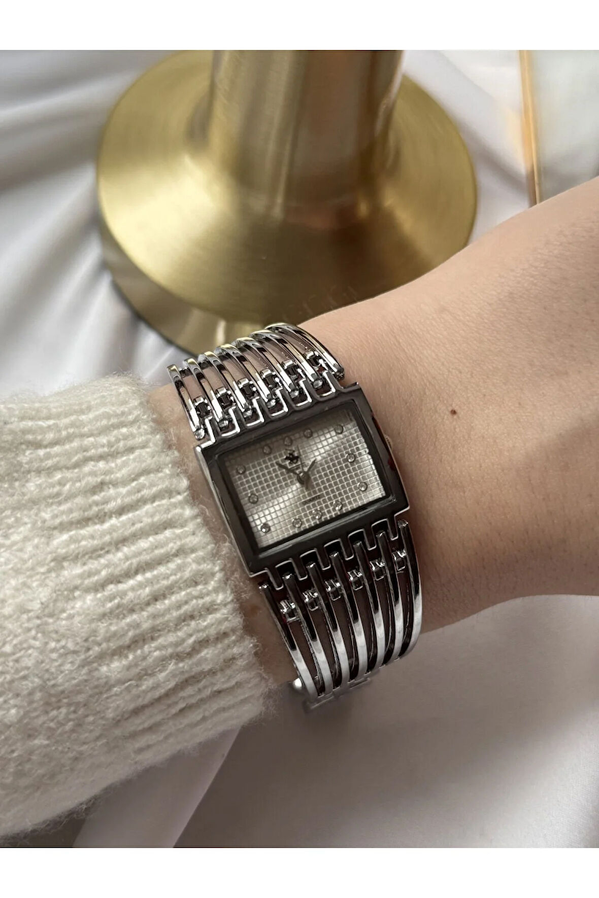 Çelik Kaburga Tasarım Saat