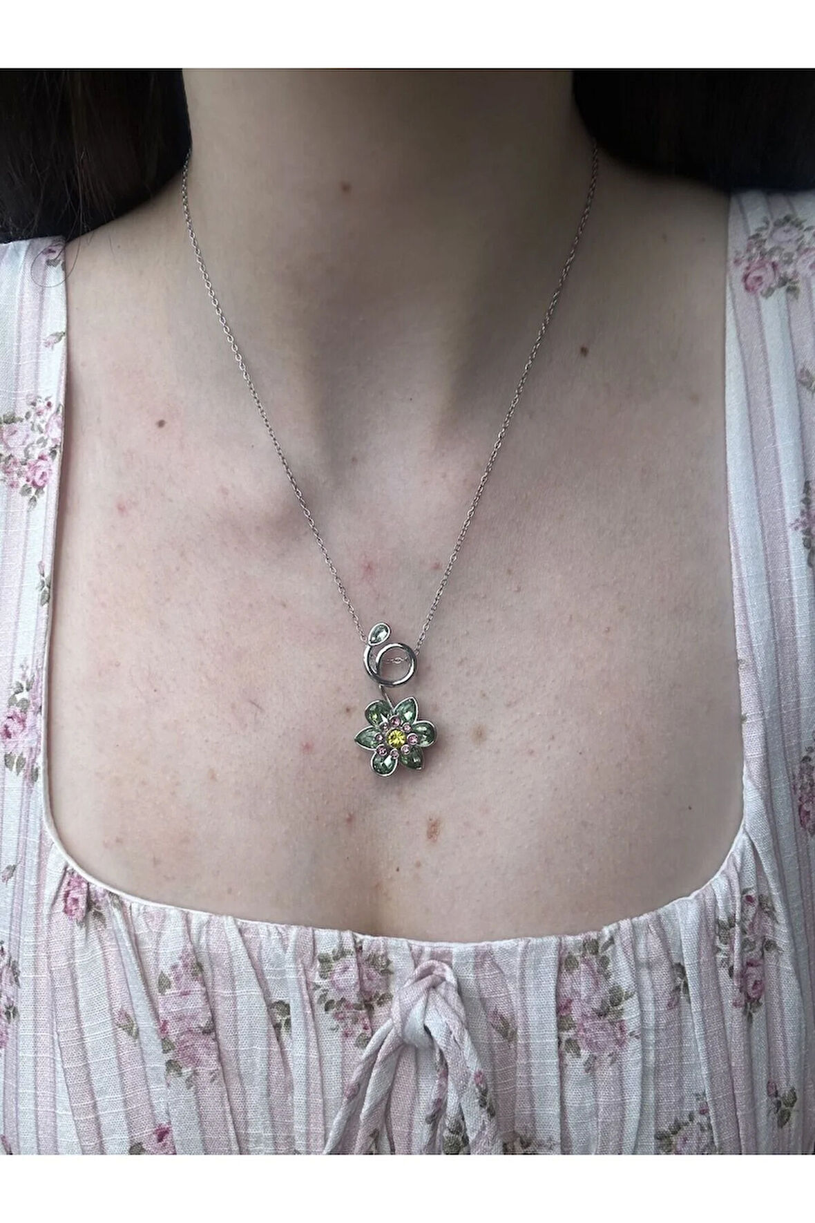 Yeşil Idyllia Kolye