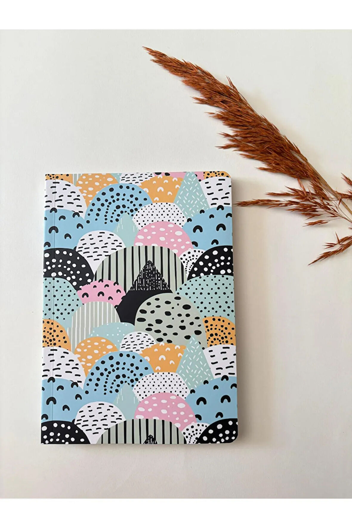 Atakids Lizy Karton Kapak Renkli Sayfalı Çizgili Defter – 128 Sayfa / 21x15 cm