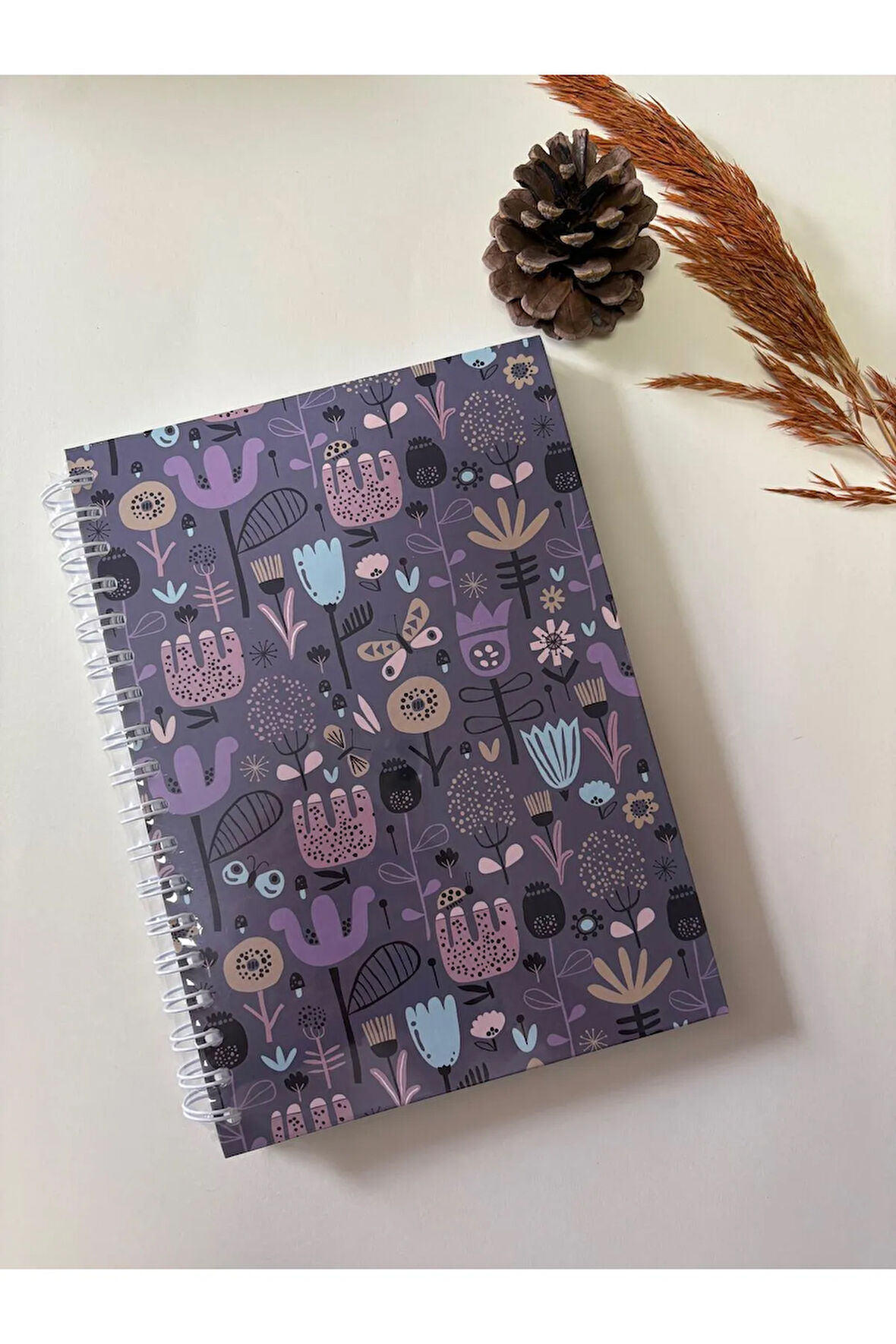Atakids Lizy Spralli Sert Kapak Kareli Okul Not Defteri (17×24 cm, 120 yaprak)