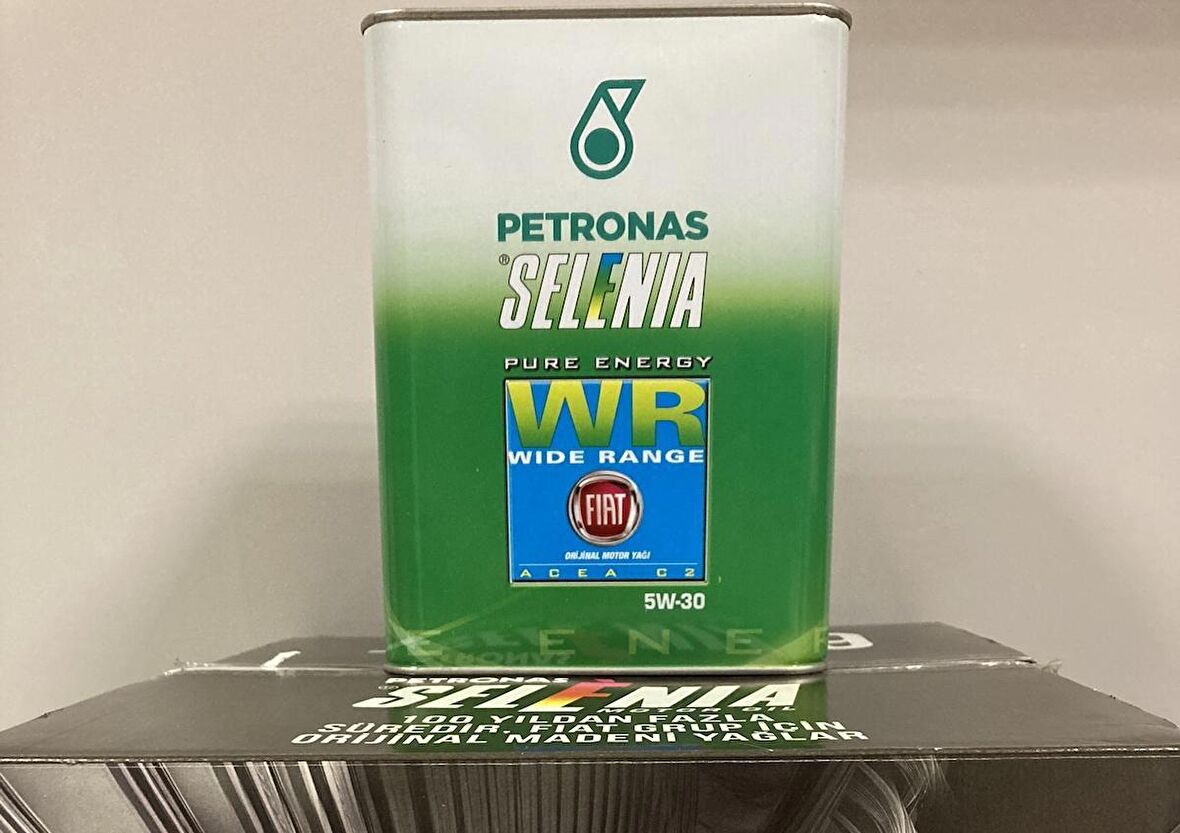 Petronas Selnia WR Perform 5W-30 Motor Yağı 3.2 Litre ( Fiat Grubu araçların Orijinal Dolum Yağı) (Üretim Yılı - 2023)