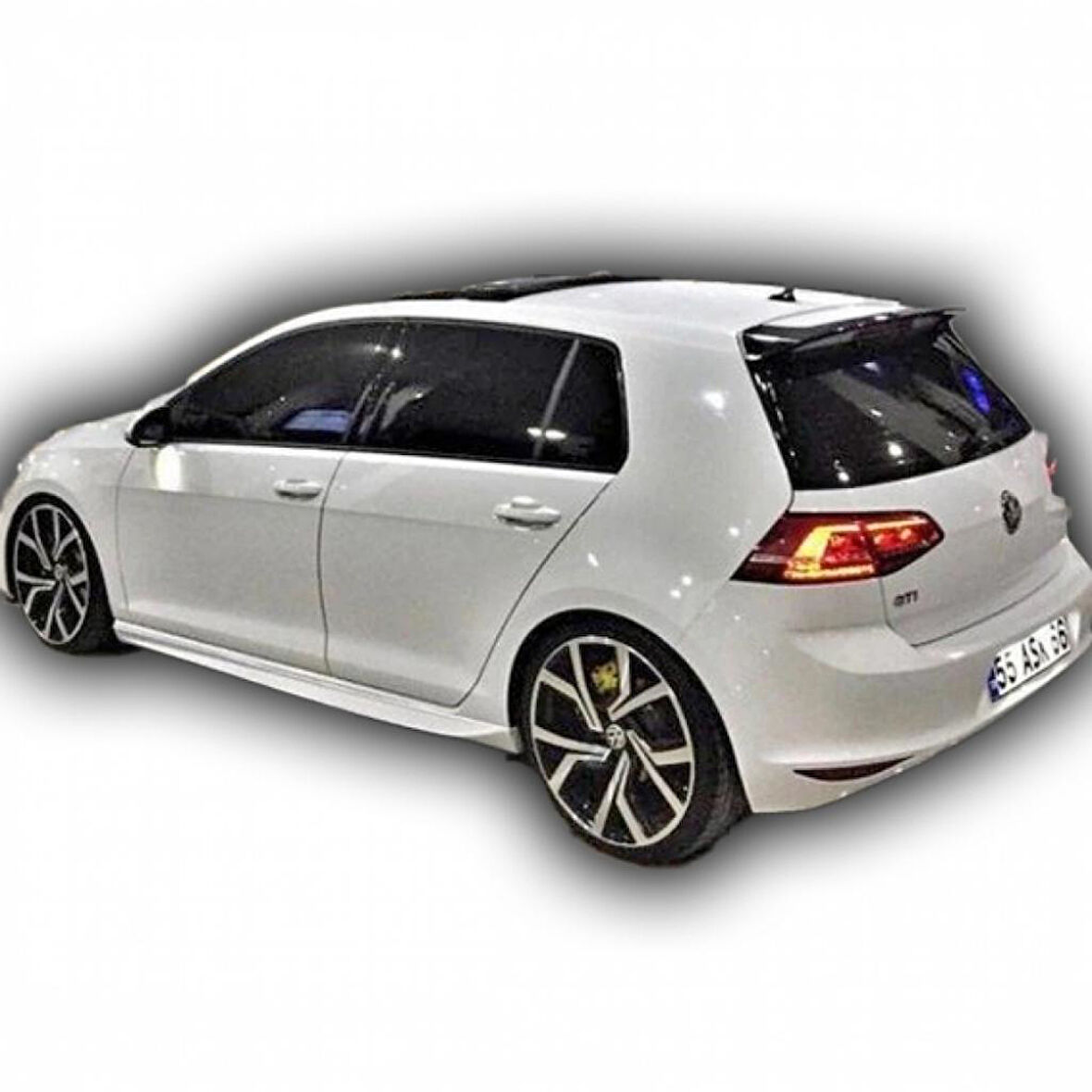 Volkswagen Golf 7.5 Aero Yan Marşpiyel (Plastik)(Boyasız)