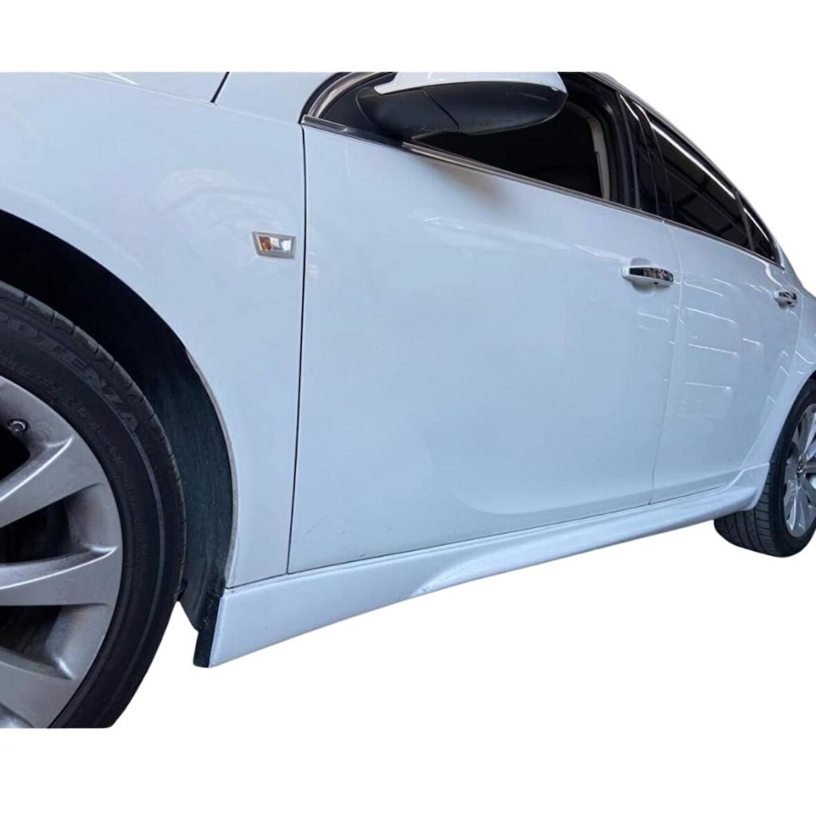 Opel İnsignia Opc Yan Marşpiyel (Plastik)(Boyasız)