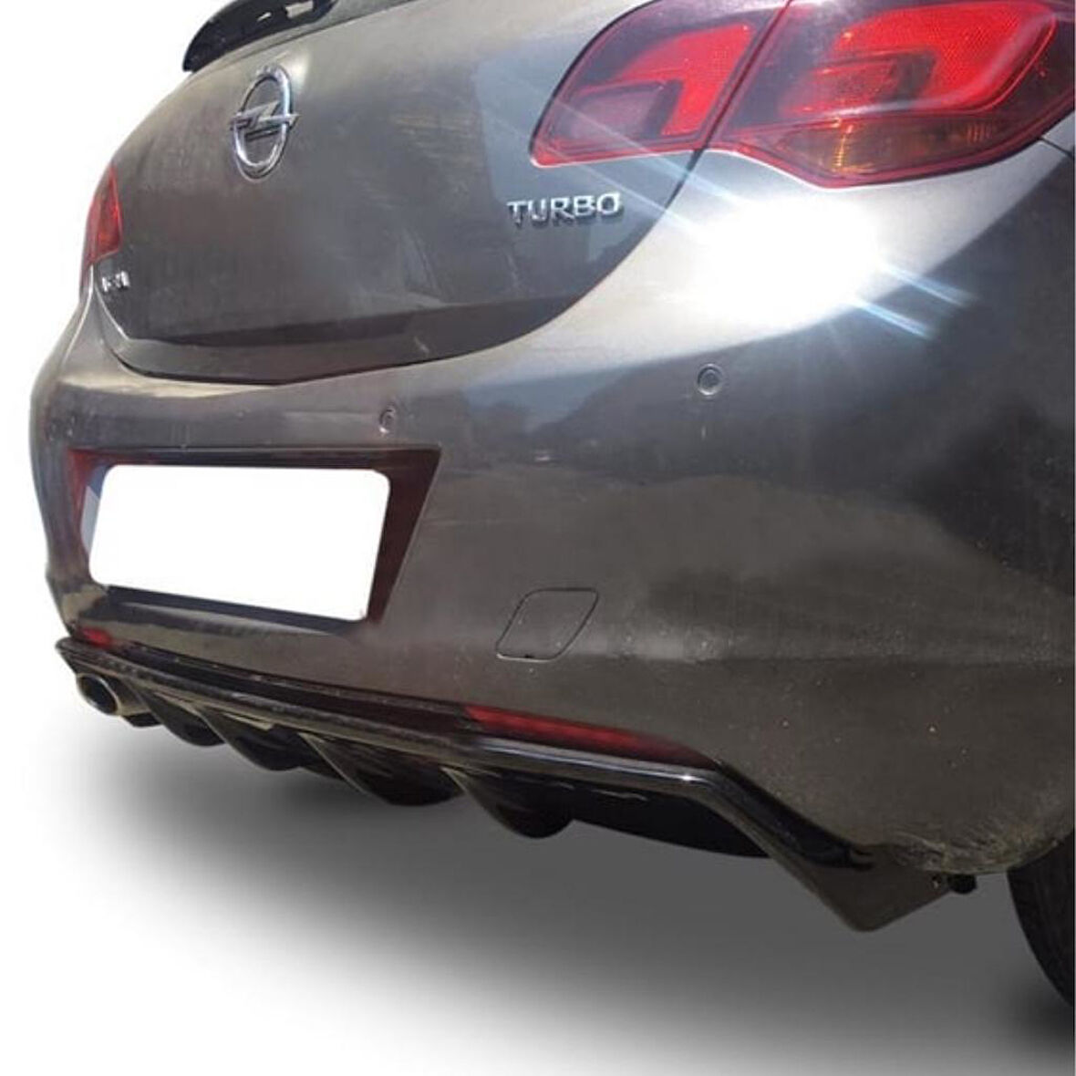 Opel Astra J Hb Makyajsız Rieger Difüzör (Plastik)(Boyasız)