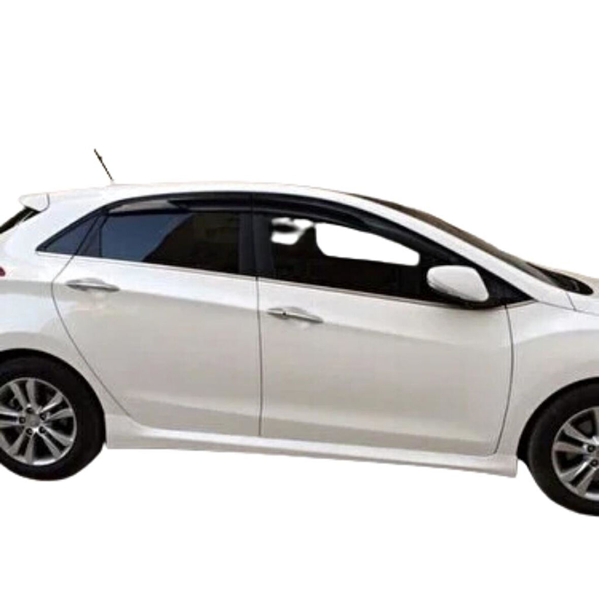 Hyundai i30 Yan Marşpiyel 2017+ (Plastik)(Boyasız)