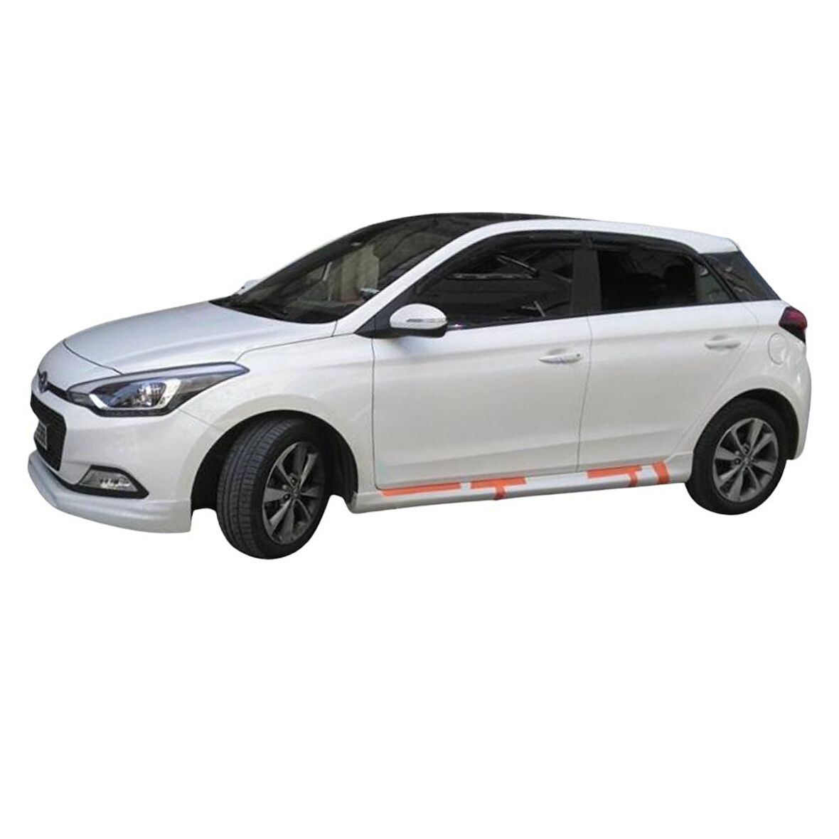Hyundai i20 Yan Marşpiyel Düz Kulaklı (Plastik)(Boyasız)