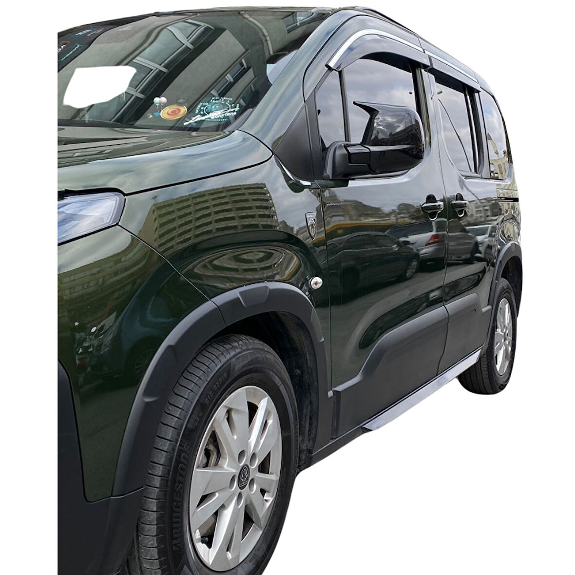 2023-2024 Peugeot Rifter Uyumlu Marşpiyel (Plastik) (Boyasız)