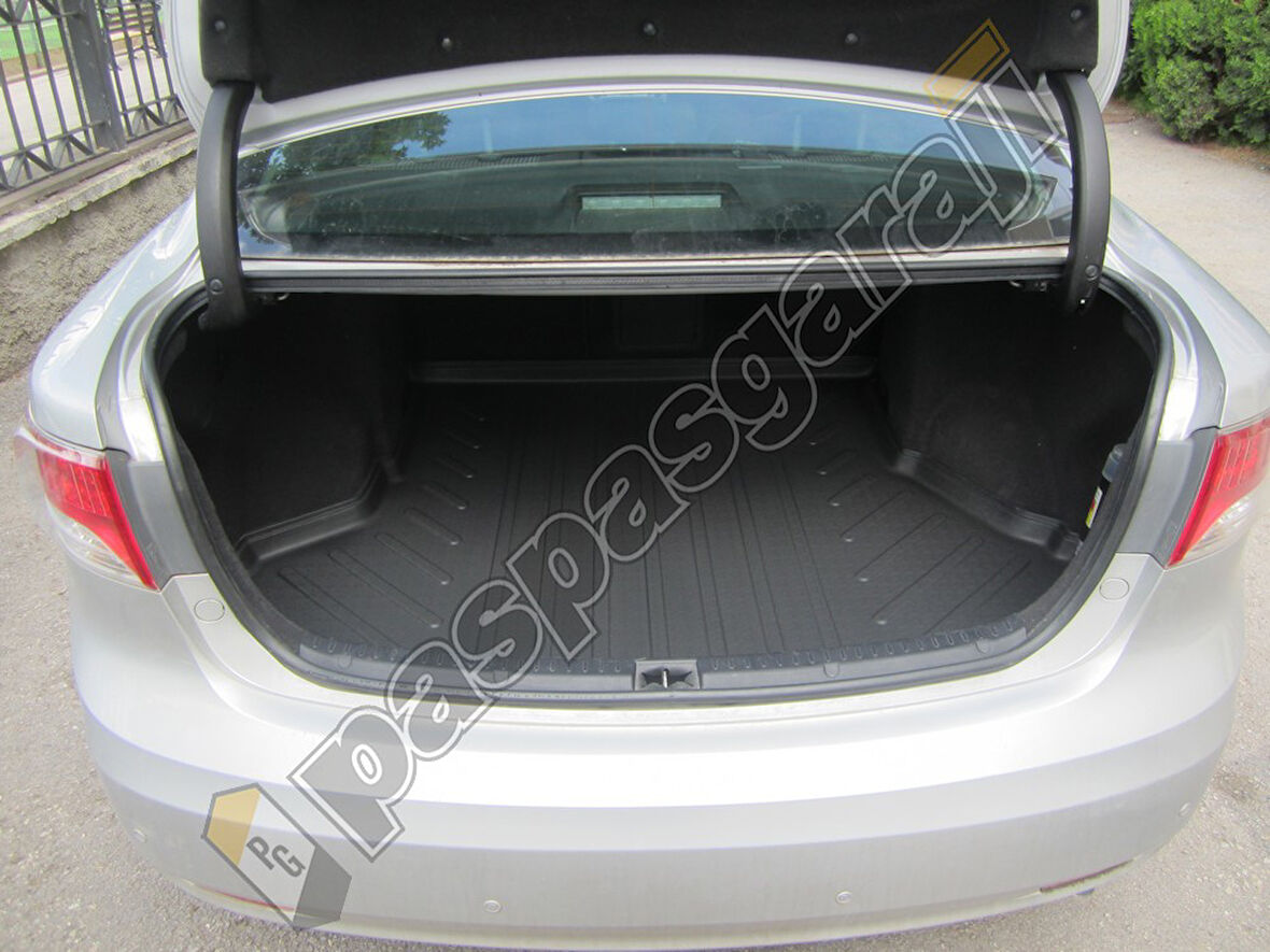 Toyota Avensis Bagaj Havuzu 2009-2017 Arası