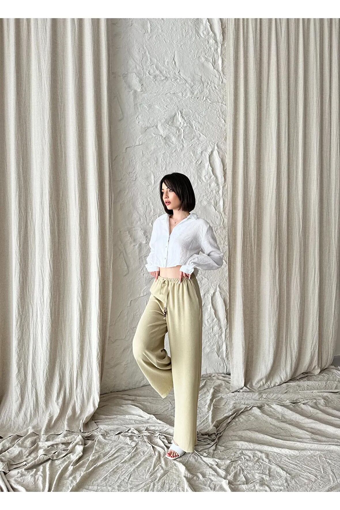 Beli ayarlanabilir, lastikli  yüksek bel pantolon