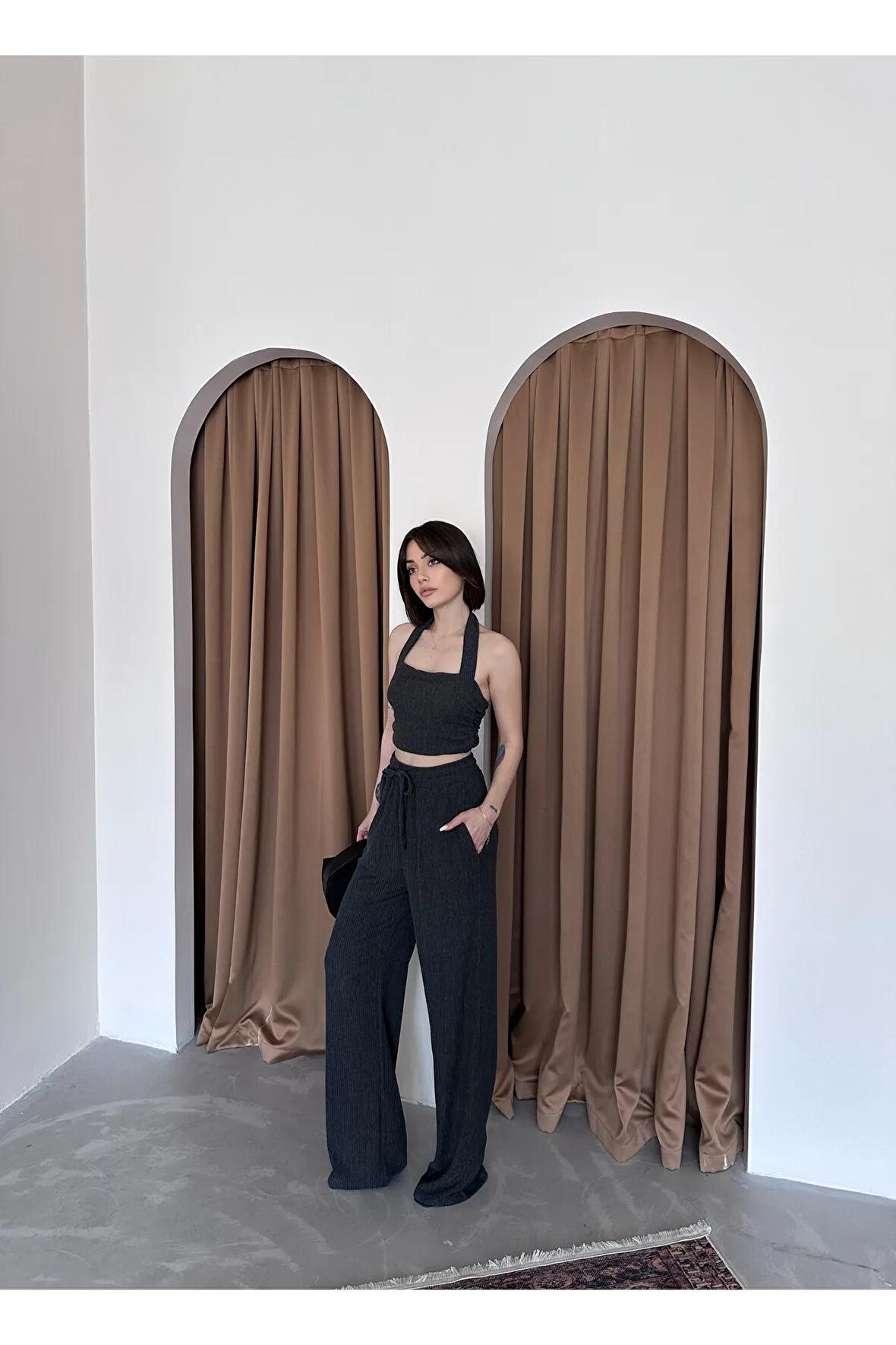 Dokulu bluz ve pantolon takım