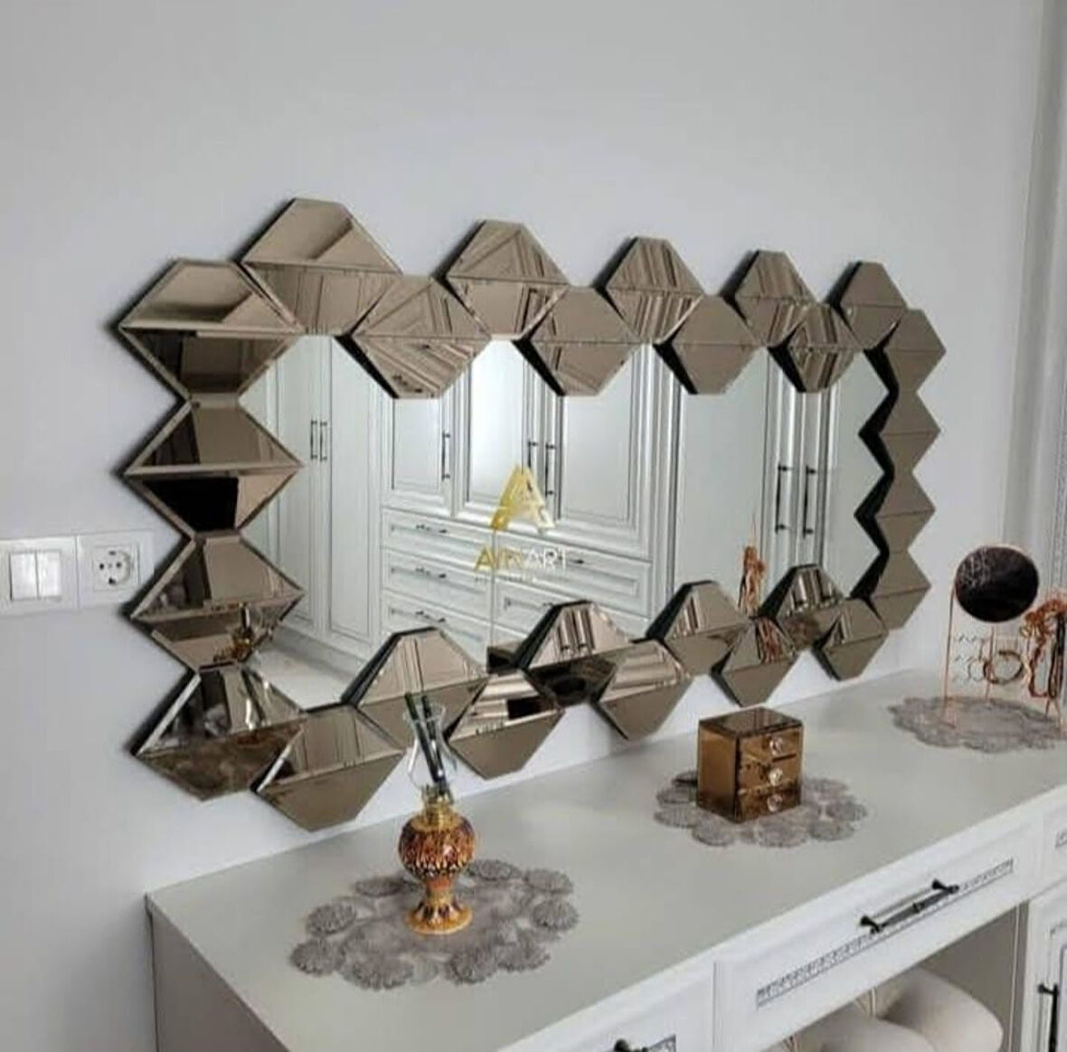 80*140CM PETEK KONSOL AYNA (BRONZ)