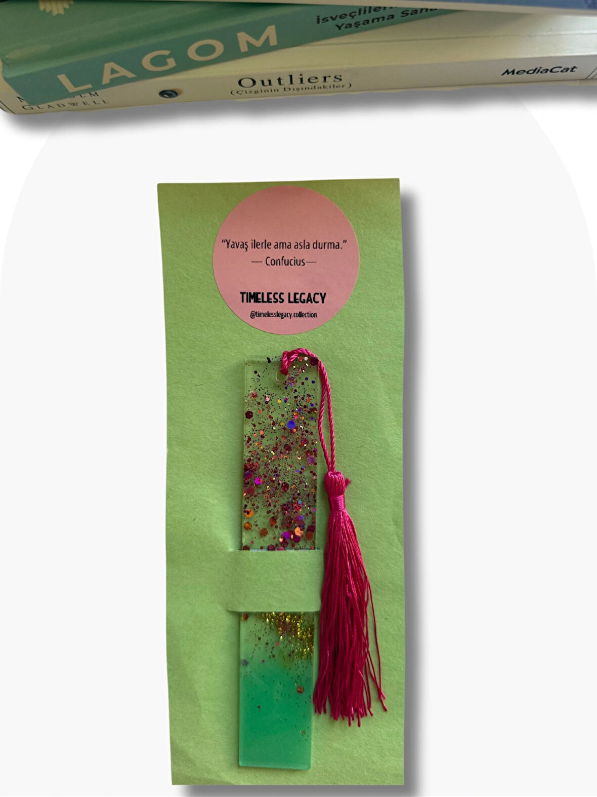 El Yapımı Simli Epoksi Kitap Ayracı