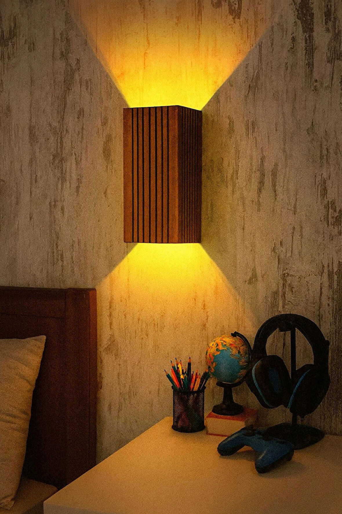 Yansıtma Tasarımlı Çift Yönlü Ahşap Salon Hol Cafe Otel Duvar Aplik Avize