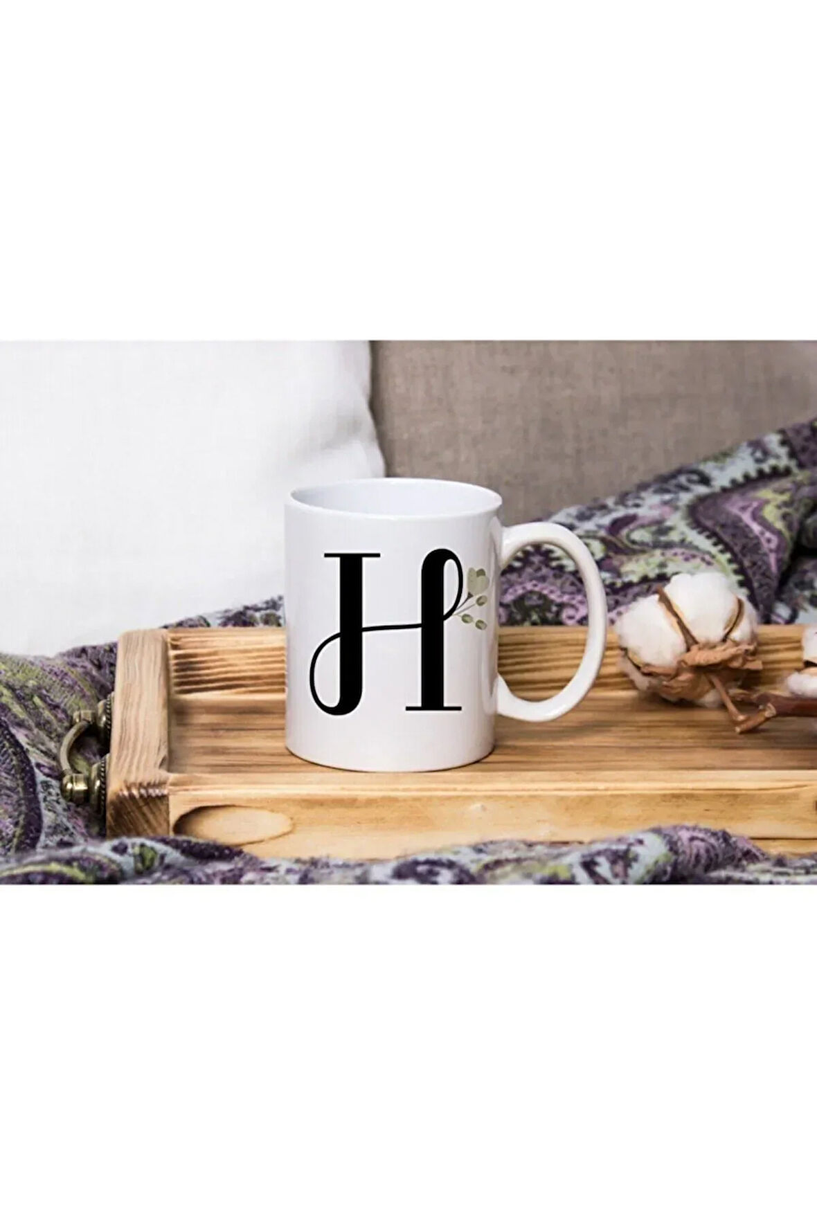 Beyaz Çiçekli H Harfli Beyaz Porselen Kupa Tfbyz-09