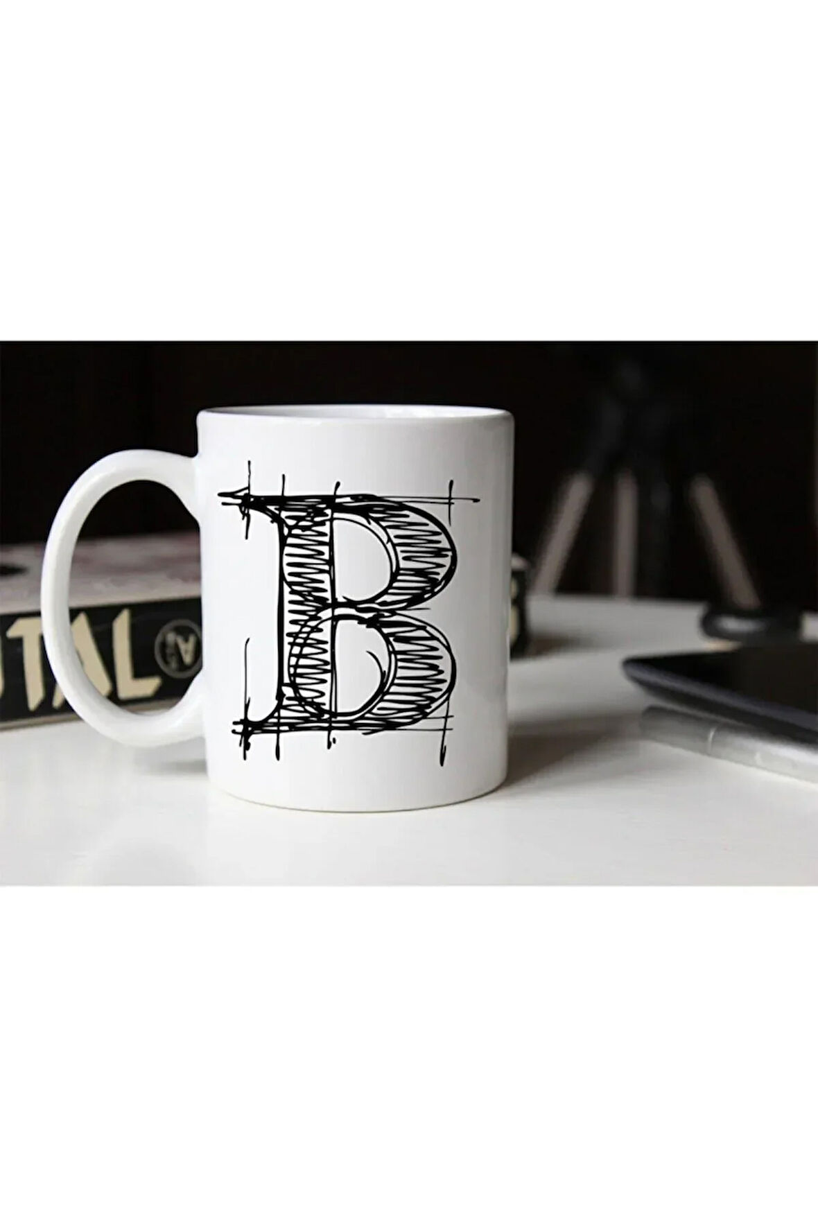 Özel Çizim B Harfli Porselen Kupa Tfshr-02