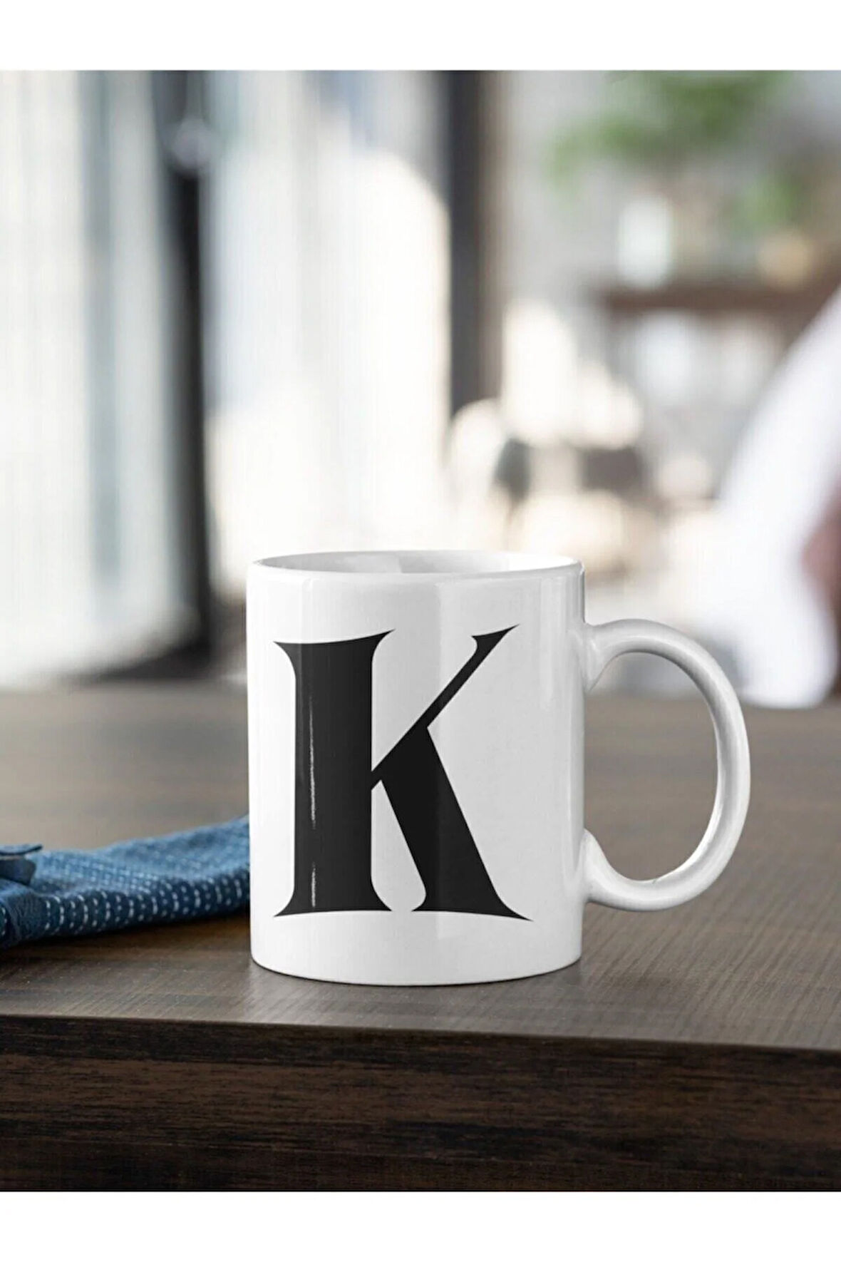 K Harfi Siyah Baskılı Kupa Beyaz Porselen