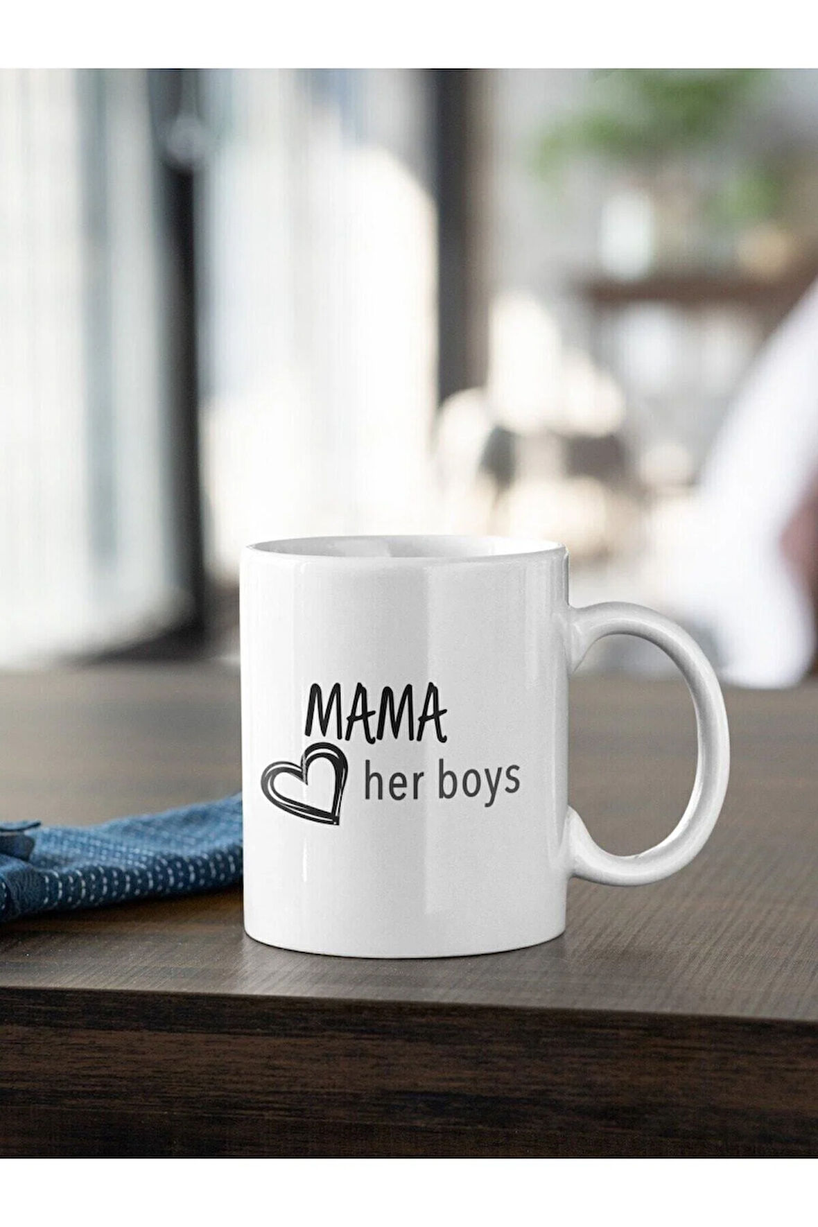 Mama Anne Her Boys Yazı Baskılı Kupa Beyaz