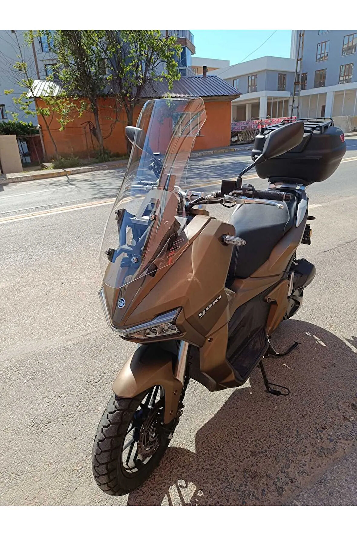 Yuki Adventure 150 Siperlik Ön Cam 2021 2024 Model 75cm Şeffaf Renkli 4mm UZUN CAM