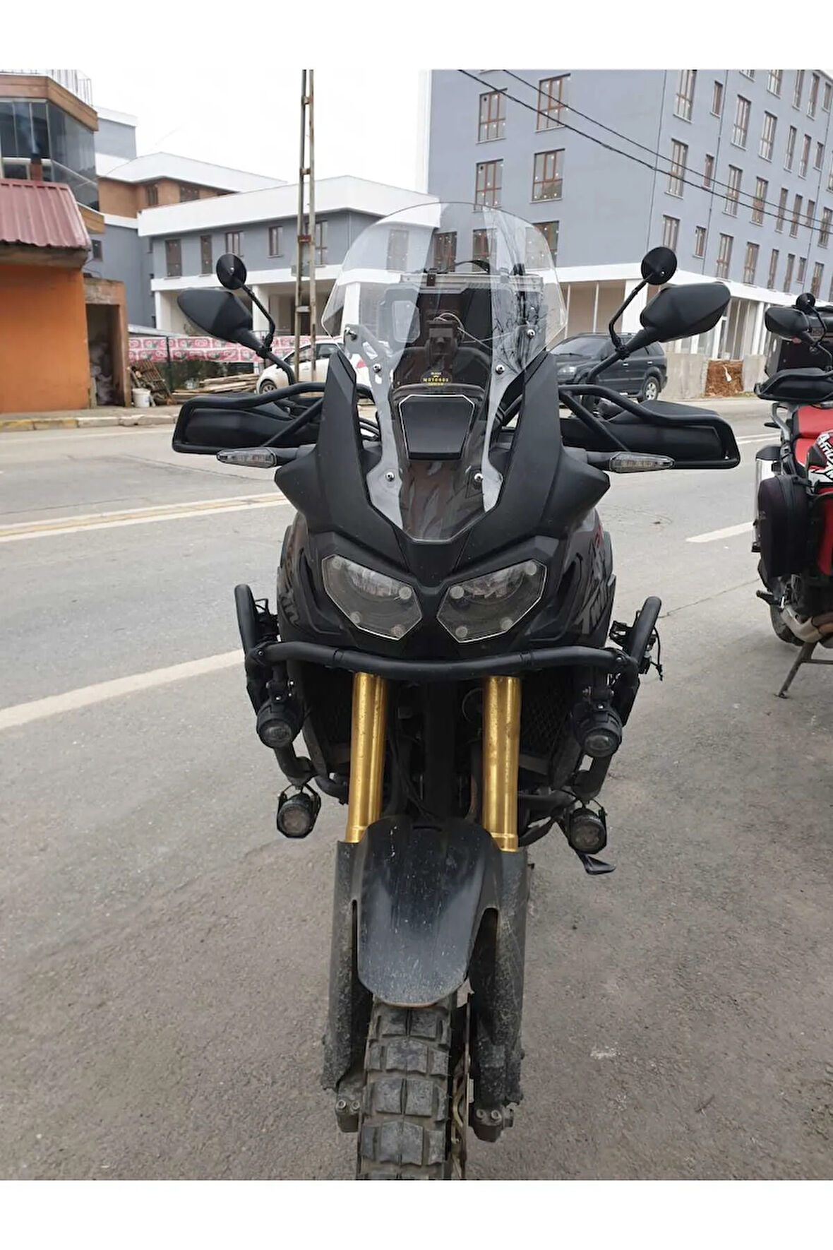 Honda Afrika Twin CRF 1000 Siperlik Ön Cam 2016 2020 Model 45cm Şeffaf Renkli 4mm KISA CAM