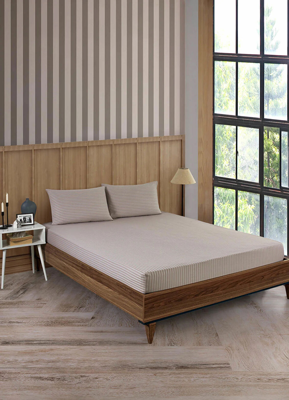 Pamuklu Çizgili Saten Çift Kişilik Lastikli Çarşaf Takımı 180x200 Cm 2 Adet Yastık Kılıfı 50x70 Cm Taş Gri