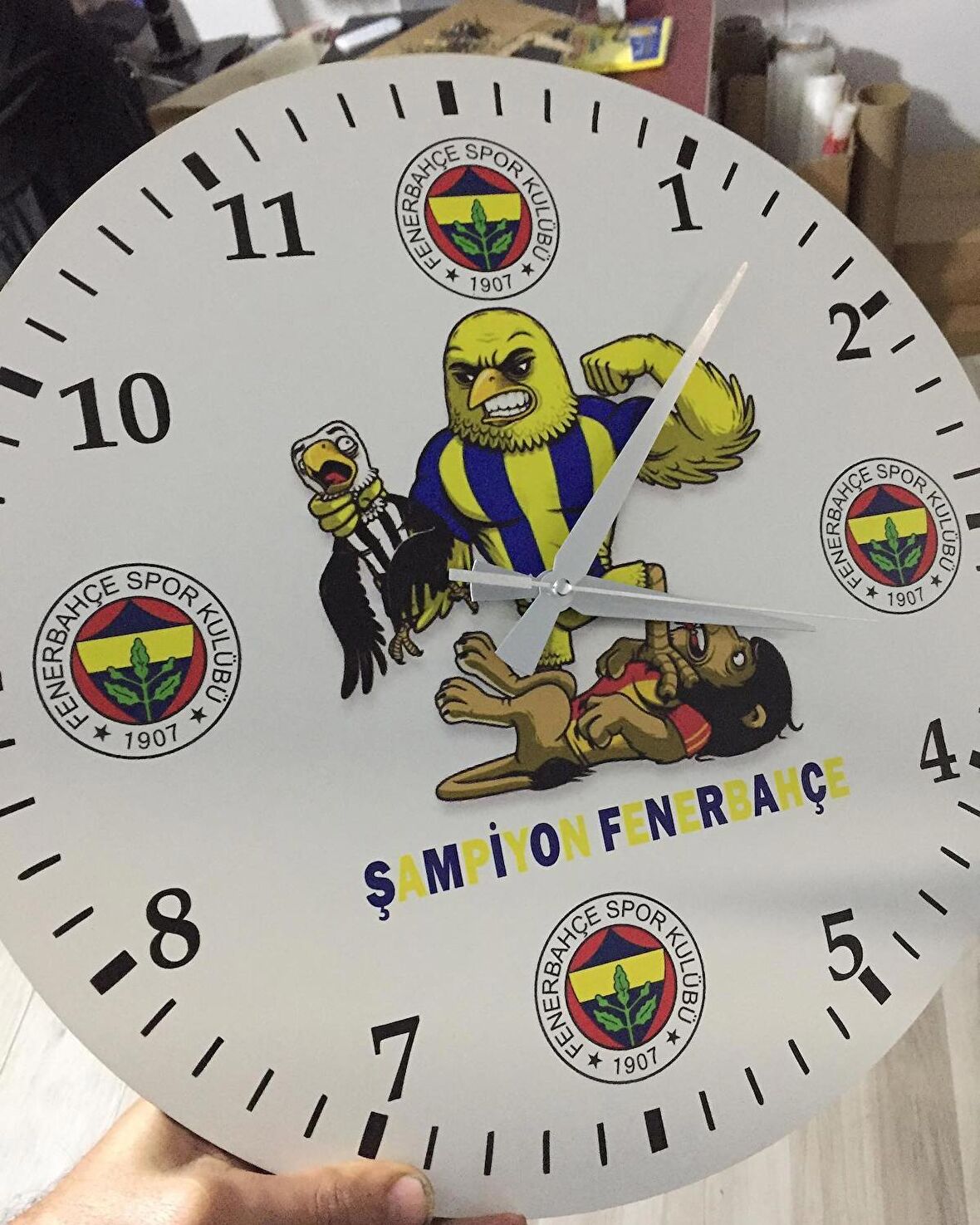 Ahşap duvar saati - şampiyon fenerbahçe 40 x 40