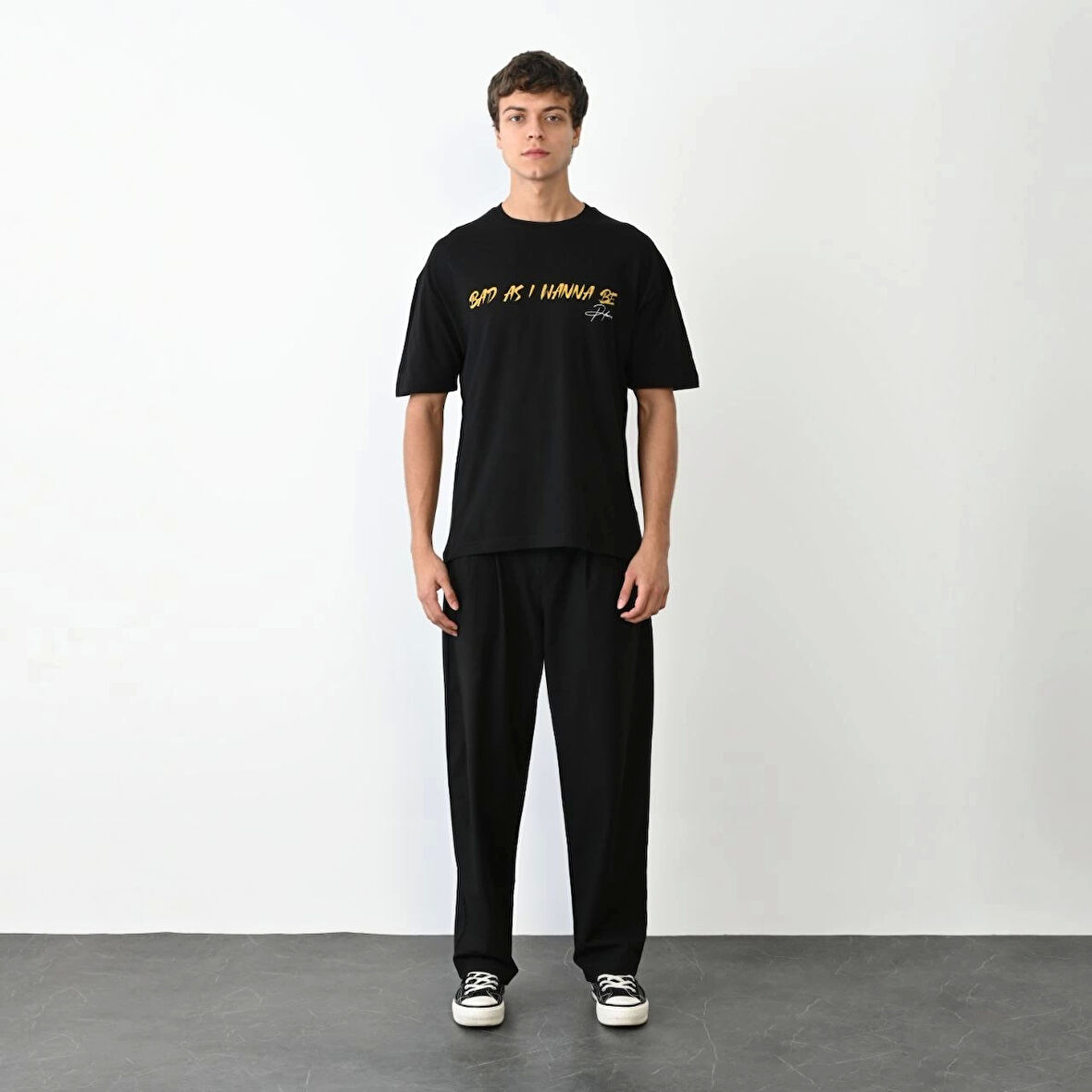 Unisex Bisiklet Yaka Baskılı Oversize T-Shirt - Siyah