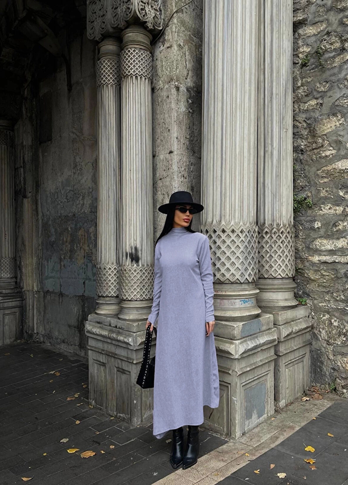 Boğazlı kalın bürümcük uzun elbise gri