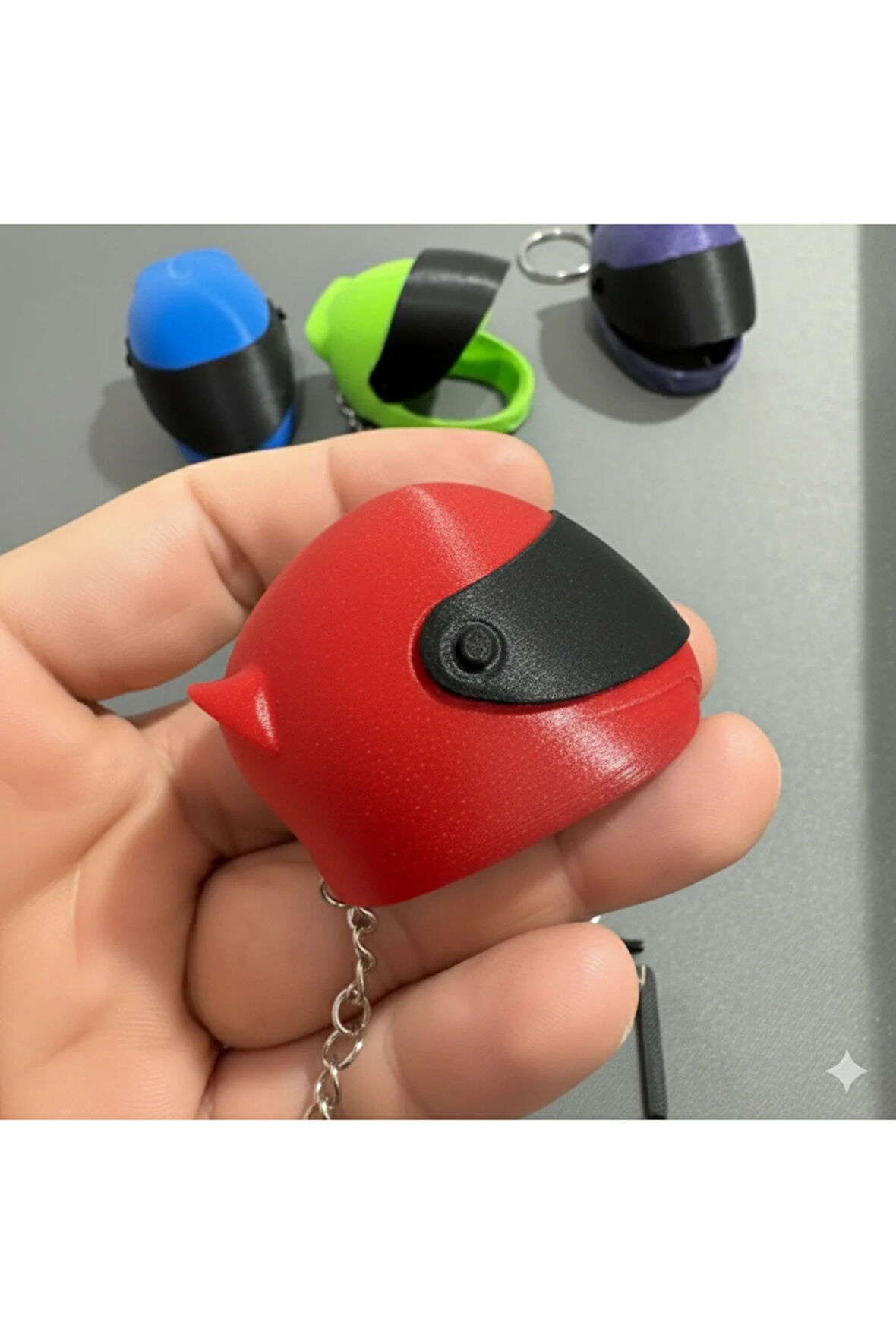 "Racing Helmet Anahtarlık - 3D Yazıcı İle Üretilmiş Özel Tasarım(2adet)