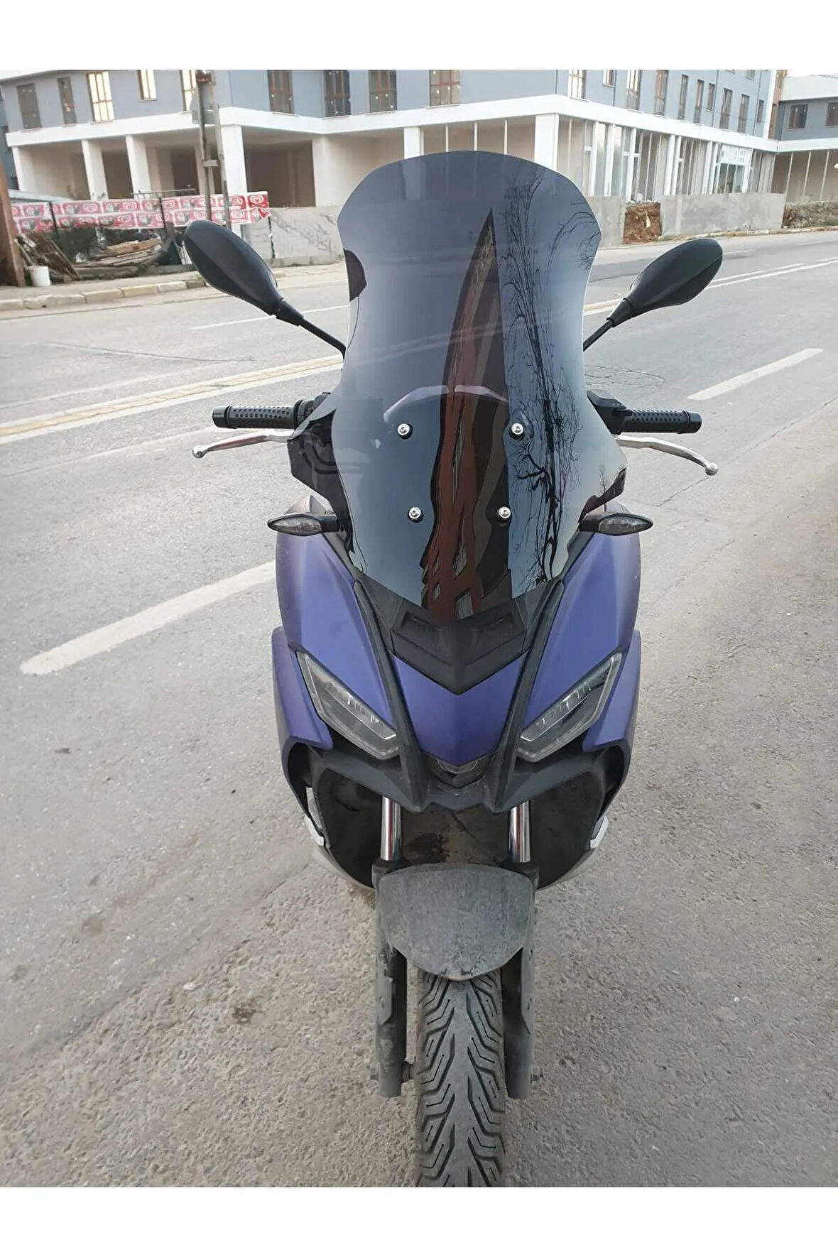 Aprilia SR GT 200 Ön cam 2021 2024 Model Yılı 58cm Siyah Renk 4mm Uzun Geniş Cam