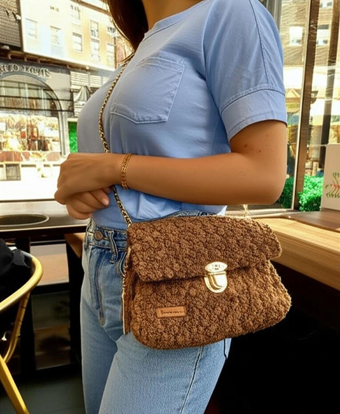 soft omuz çantası, kahverengi peluş yumuşak omuz çantası, kişiselleştirilmiş hediye, kadına hediye, doğum günü hediyesi, yıldönümü hediyesi