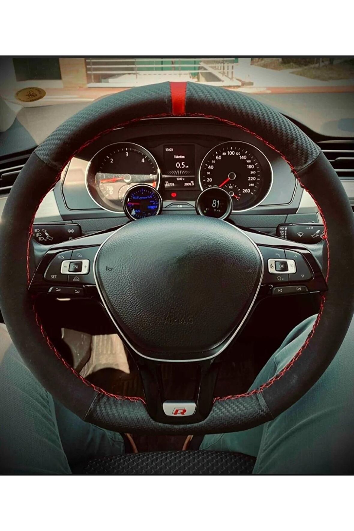 Vw Passat B8 Uyumlu Dikmeli Direksiyon Kılıfı Alkantara Karbon Kırmızı Yüzüklü