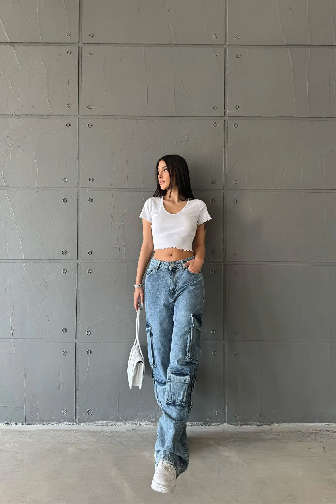 Likrasız Ribana Kolu Fırfırlı Crop Top
