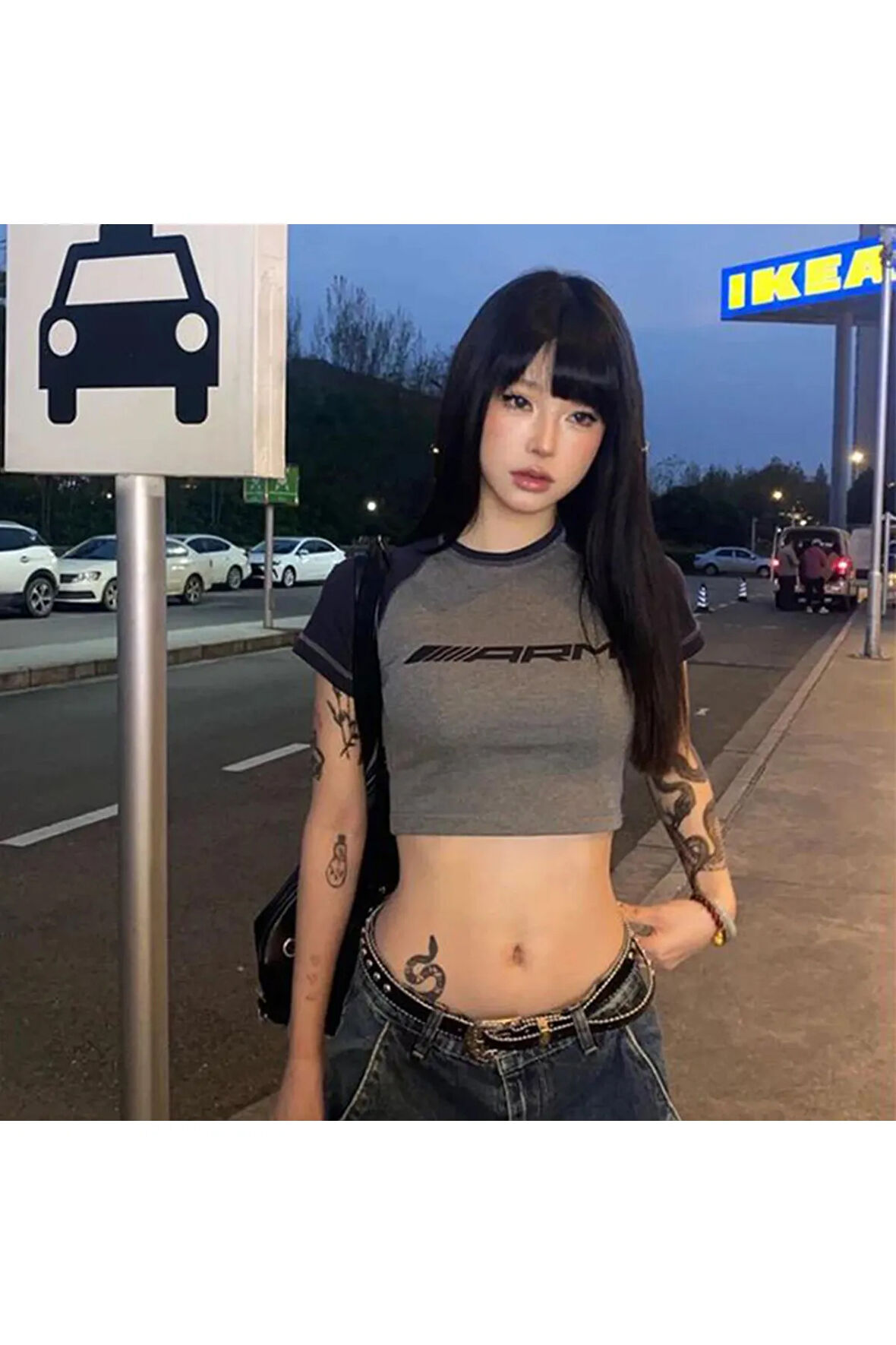 Y2K Antrasit Raglan Kollu Racing ARM Kısa Kollu Crop