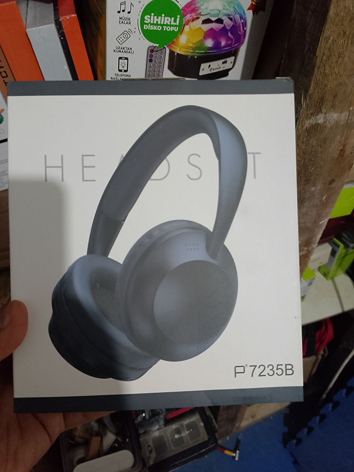 P7235B Siyah Wireless Bluetooth Kulak Üstü Kulaklık