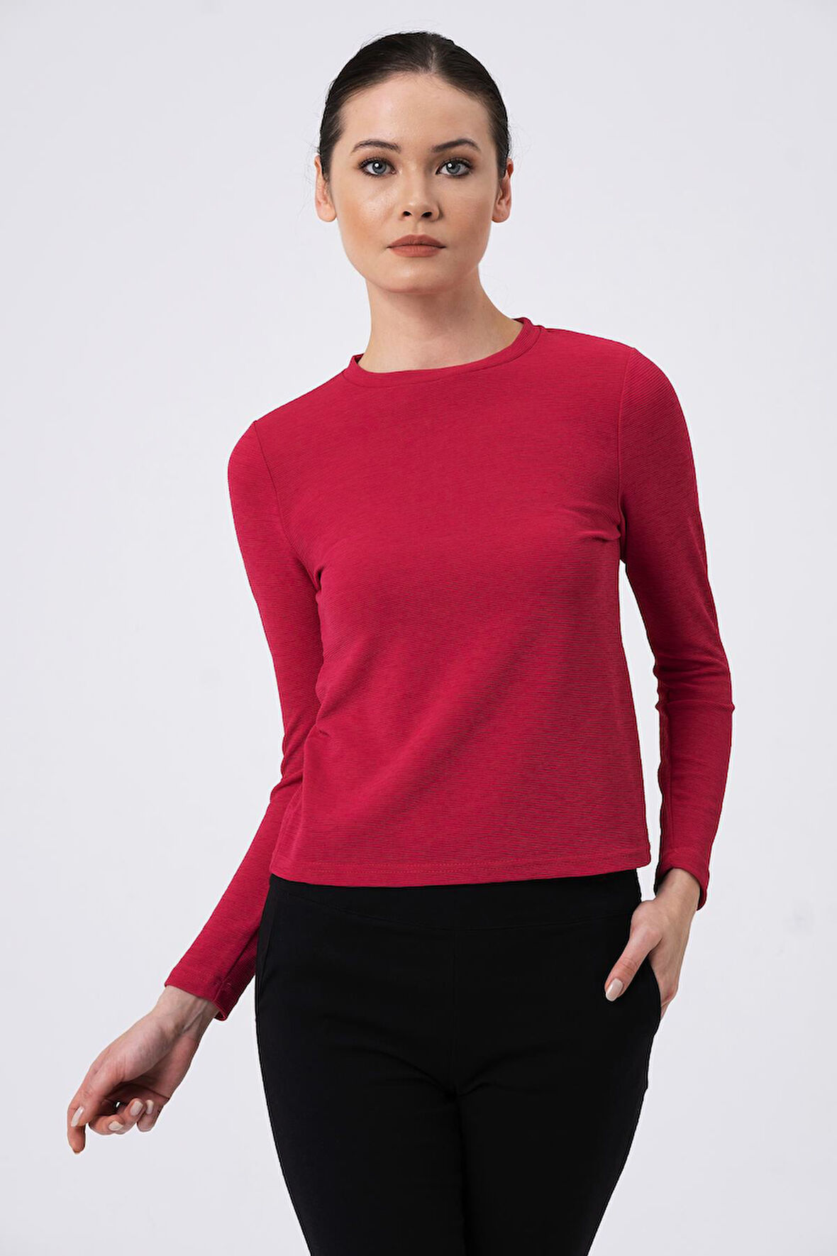 ALEXANDERGARDI UZUN KOL CROP T-SHİRT (B20-32116)