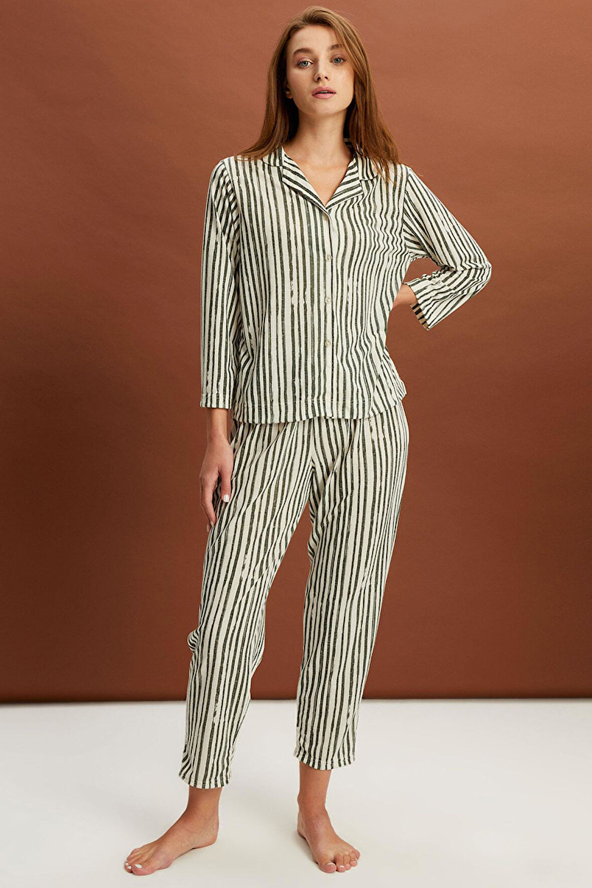 ALEXANDERGARDI ÇİZGİLİ PİJAMA TAKIMI (B22-143USU)