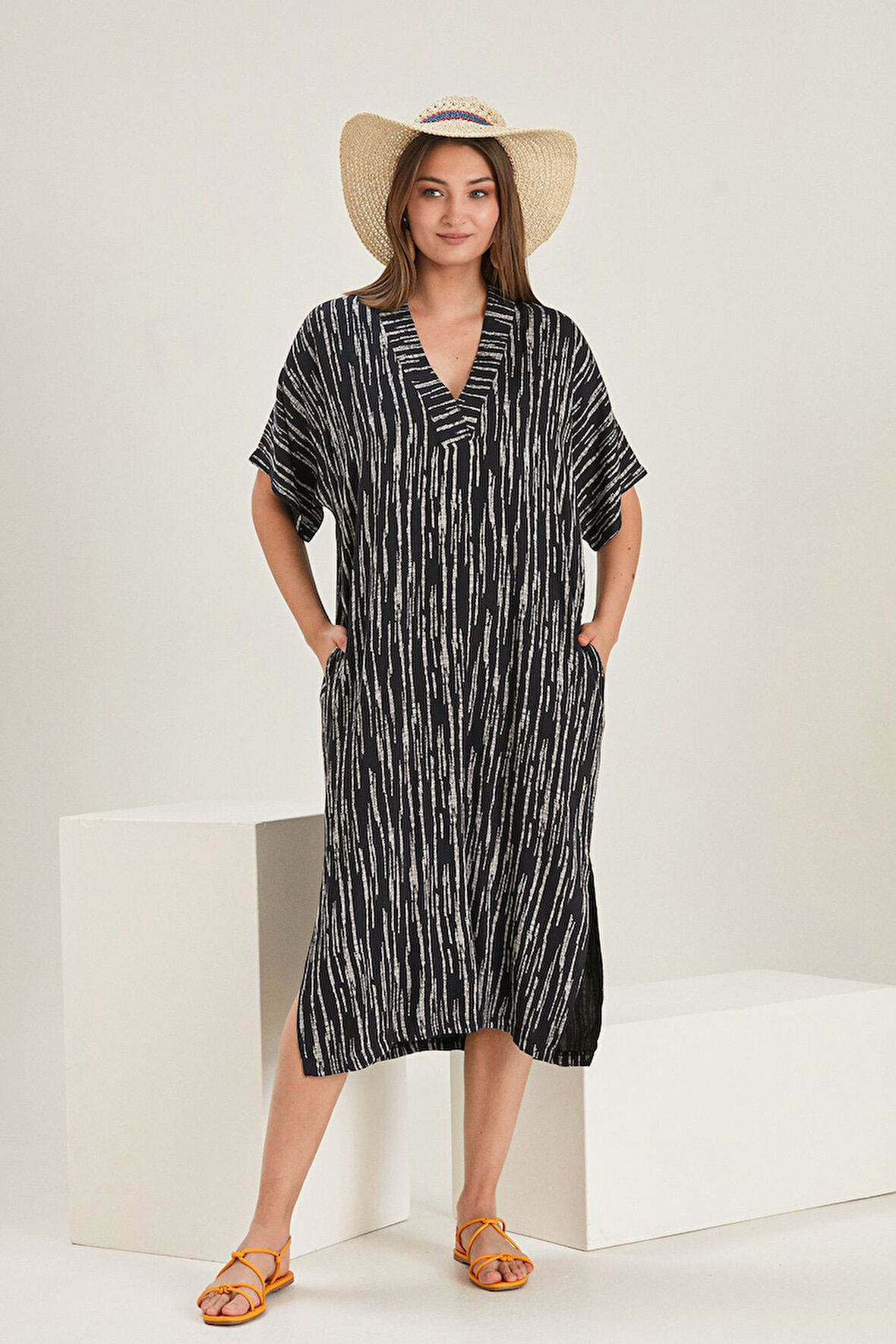 ALEXANDERGARDI V YAKA CEPLİ SALAŞ ELBİSE (B22-228B)