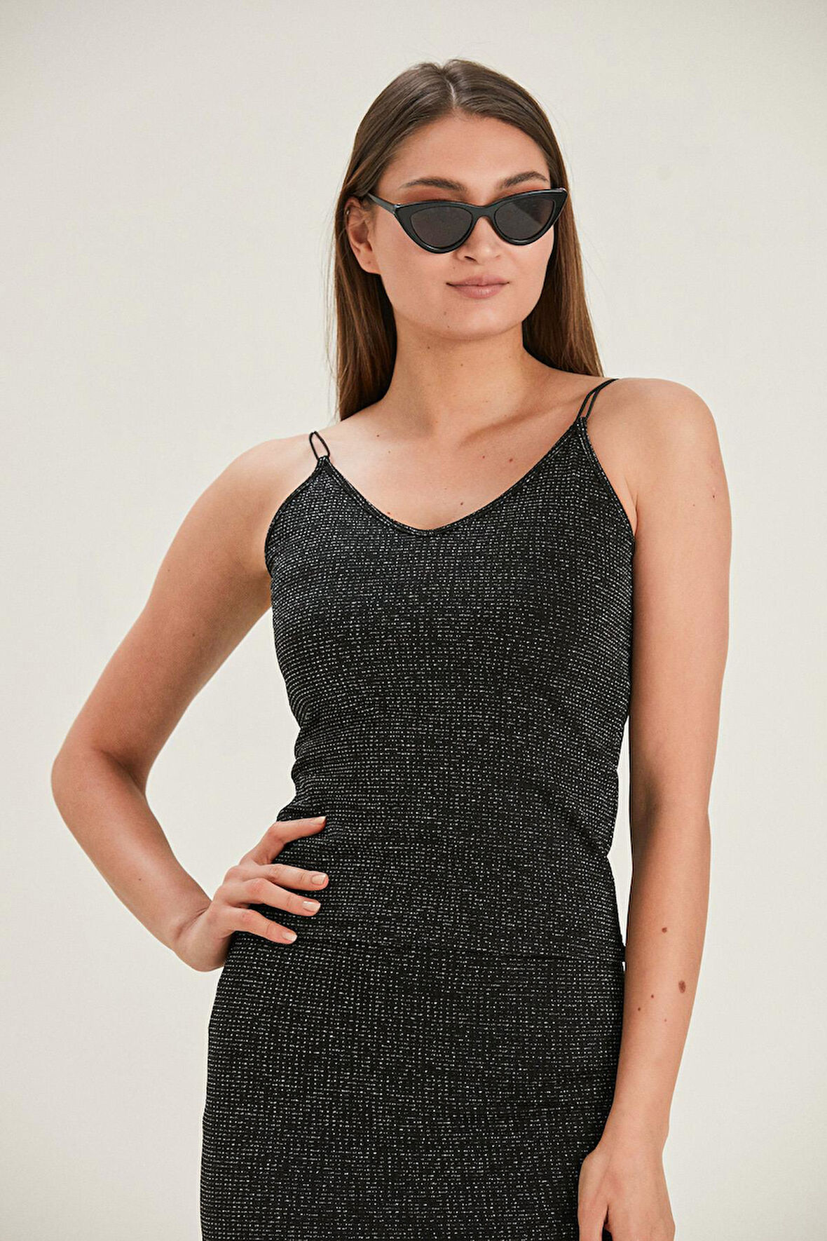 ALEXANDERGARDI PARILTILI ASKILI BLUZ (B22-23400)