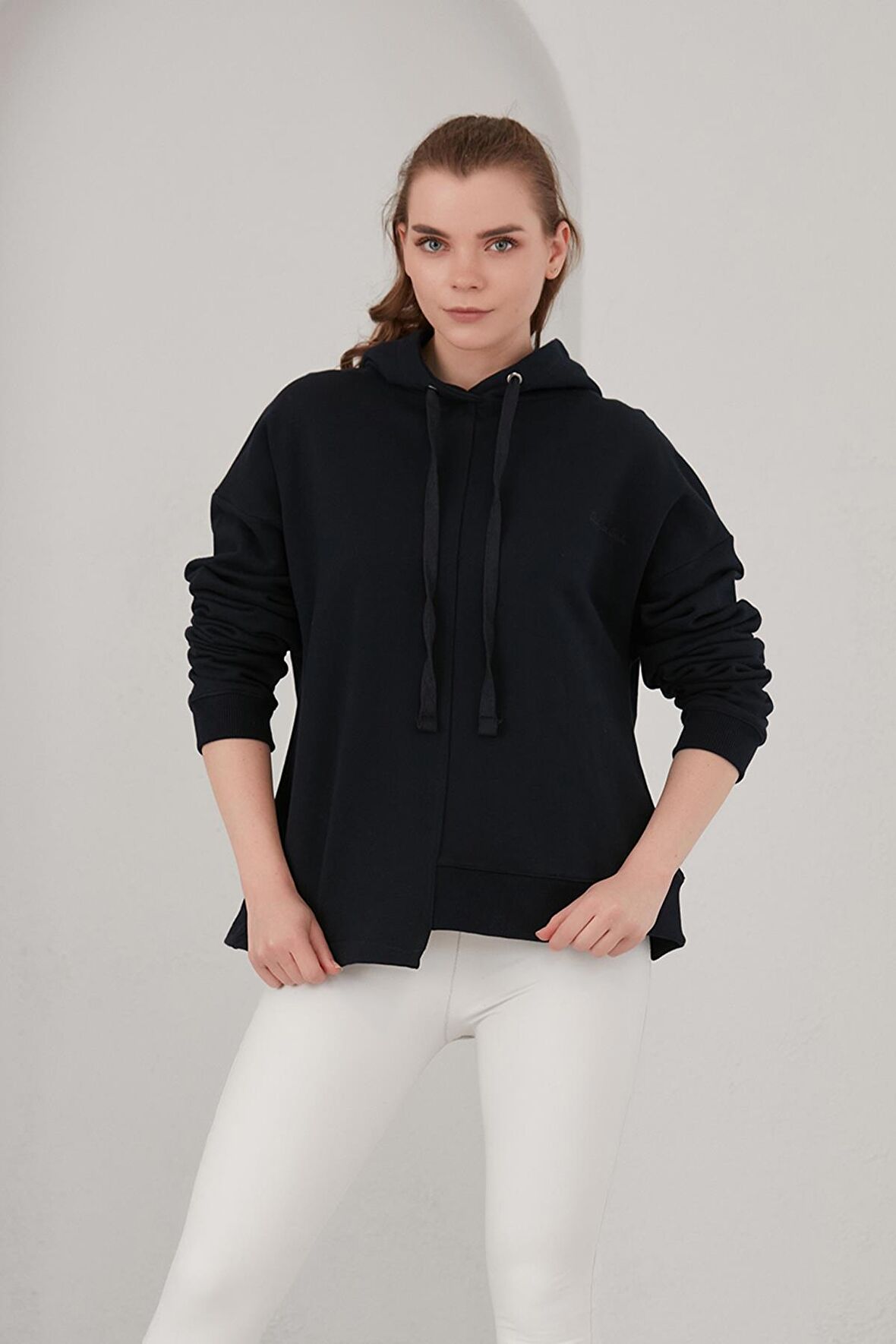 ALEXANDERGARDI YANLARI YIRTMAÇLI SWEATSHİRT (B22-37600)