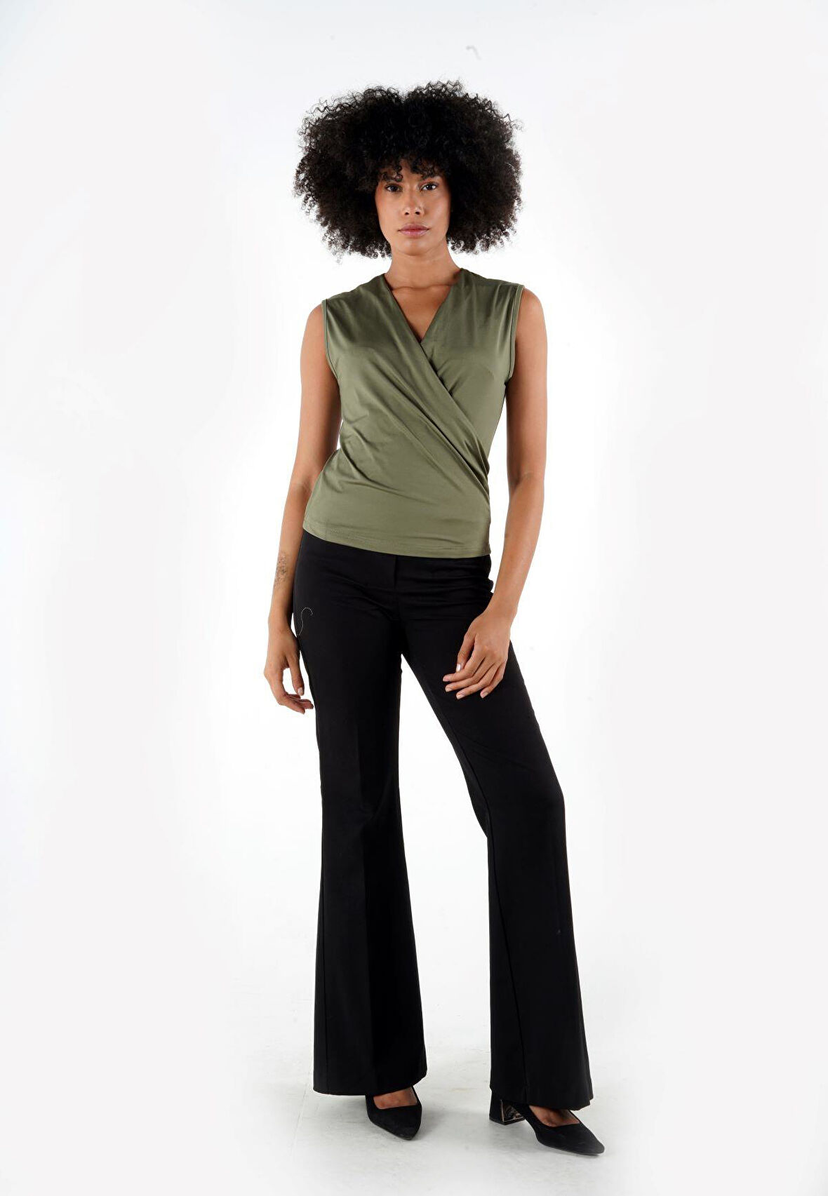 ALEXANDERGARDI KRUVAZE YAKA KOLSUZ BLUZ (B24-38001)