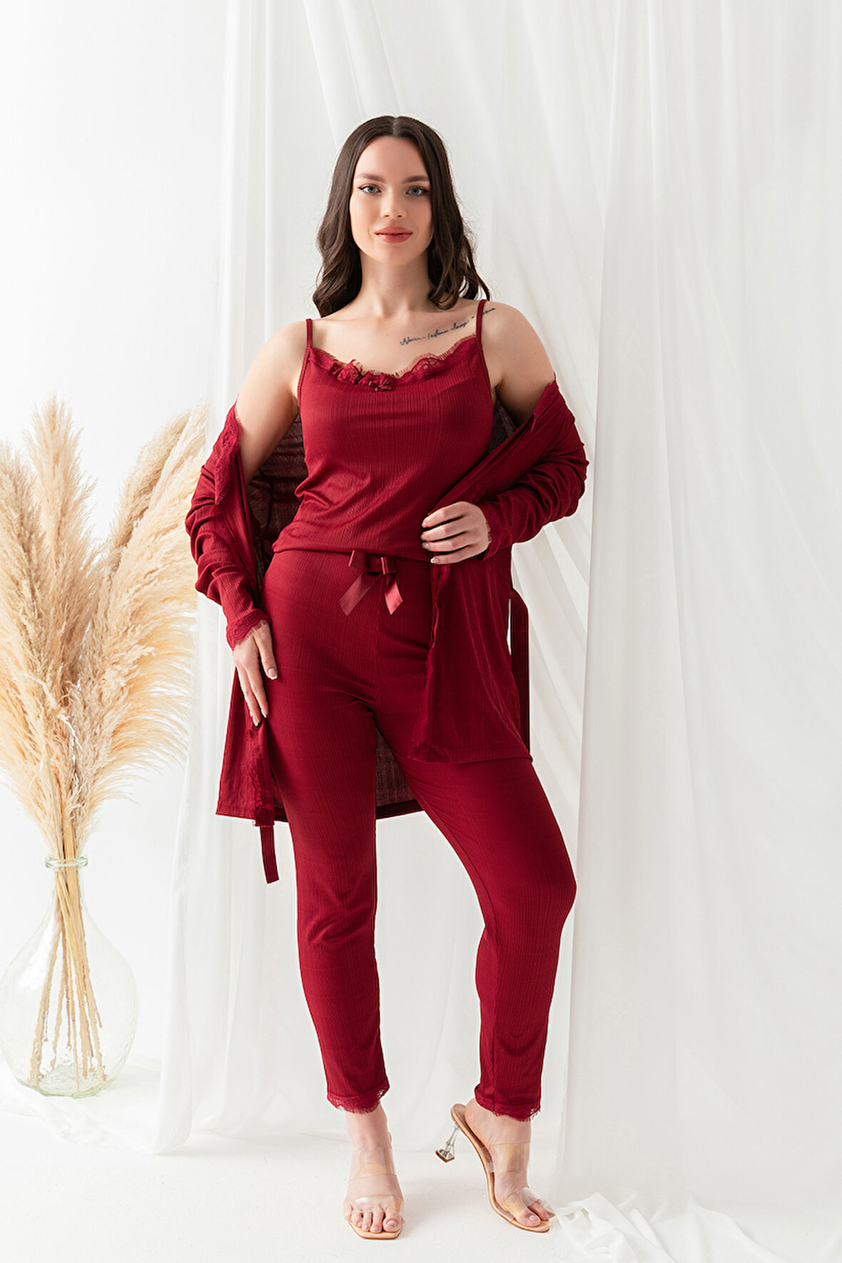 Sabahlıklı Dantel Detaylı Pegasus Kadın Pijama Takımı-Çeyizlik Takım- Geniş Beden Aralığı