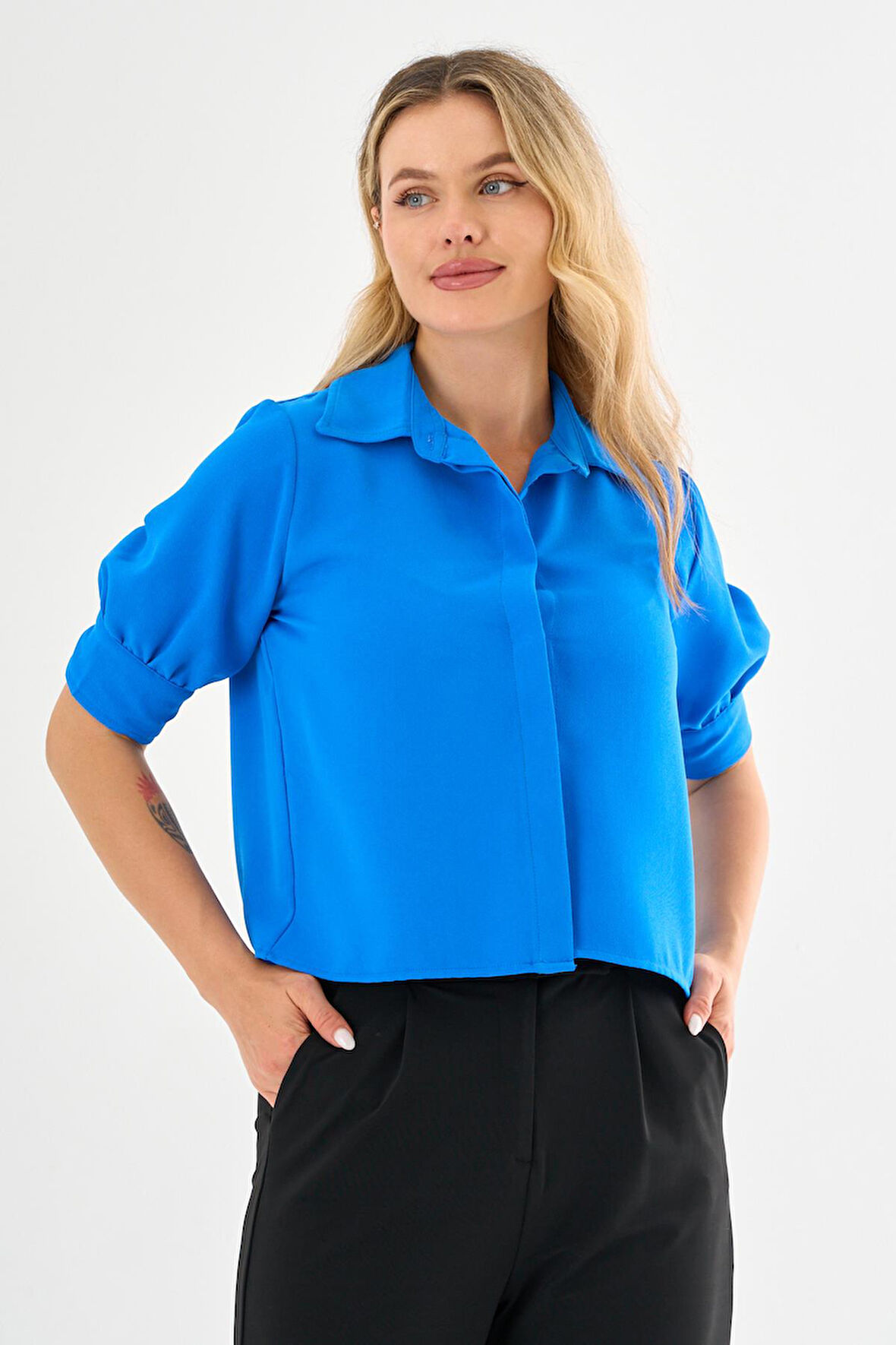 ALEXANDERGARDI Gizli Düğmeli Kol Detaylı Kısa Gömlek