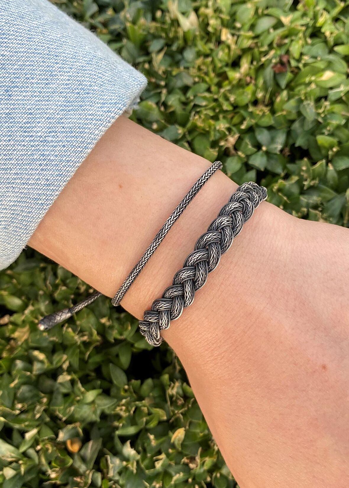 Gümüş Kazaziye Örgü İkili Bileklik Kombin